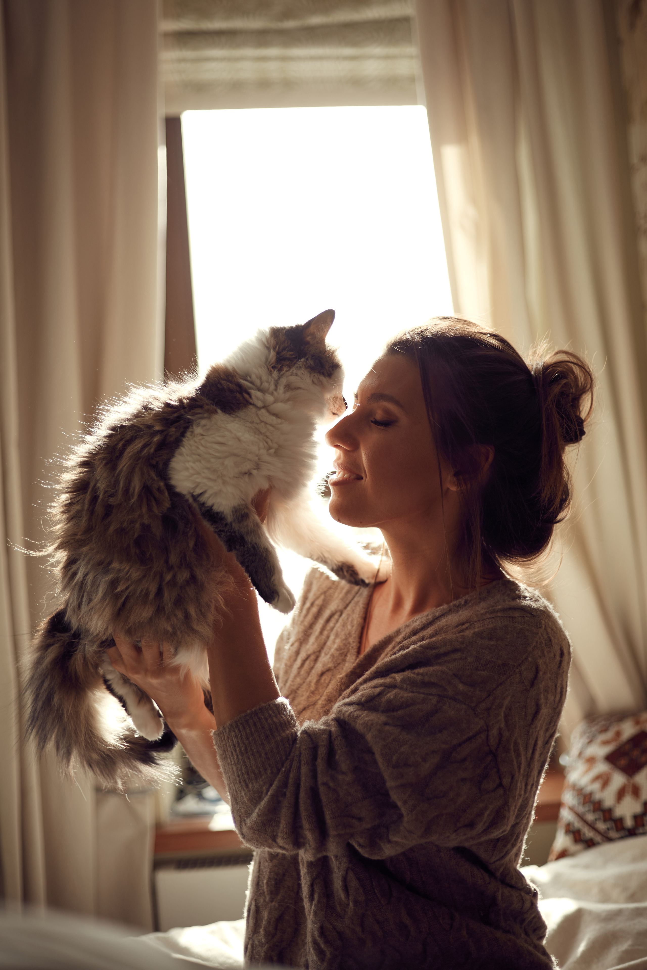 Женский фотограф в Москве и Московской области. Женская фотосессия. Женственные фотографии. Фотографии красивых женщин. Красивая стильная женская фотосессия. Контент-фотосессия. Визуал для блога.