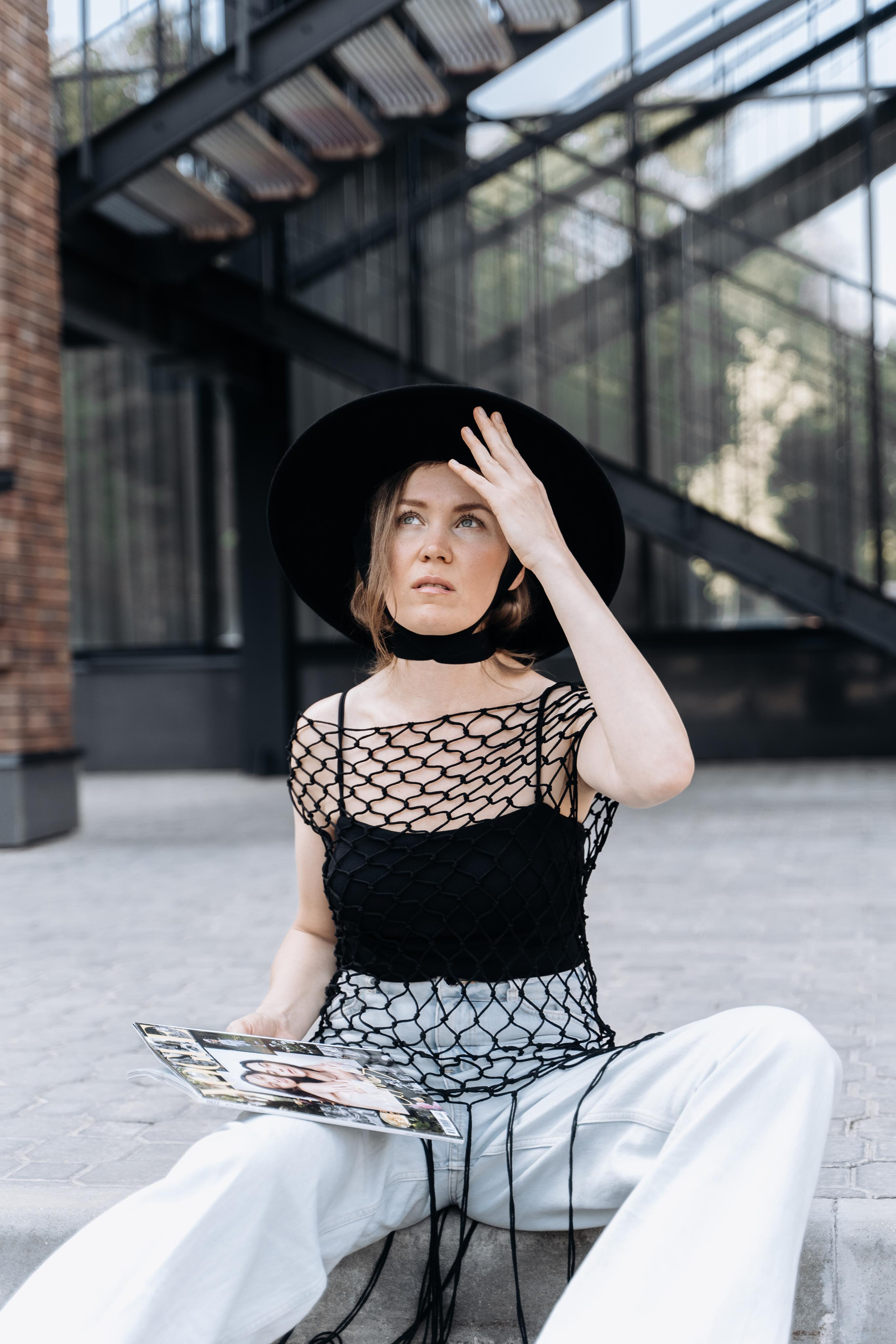 Женский фотограф в Москве и Московской области. Женская фотосессия. Женственные фотографии. Фотографии красивых женщин. Красивая стильная женская фотосессия. Контент-фотосессия. Визуал для блога.