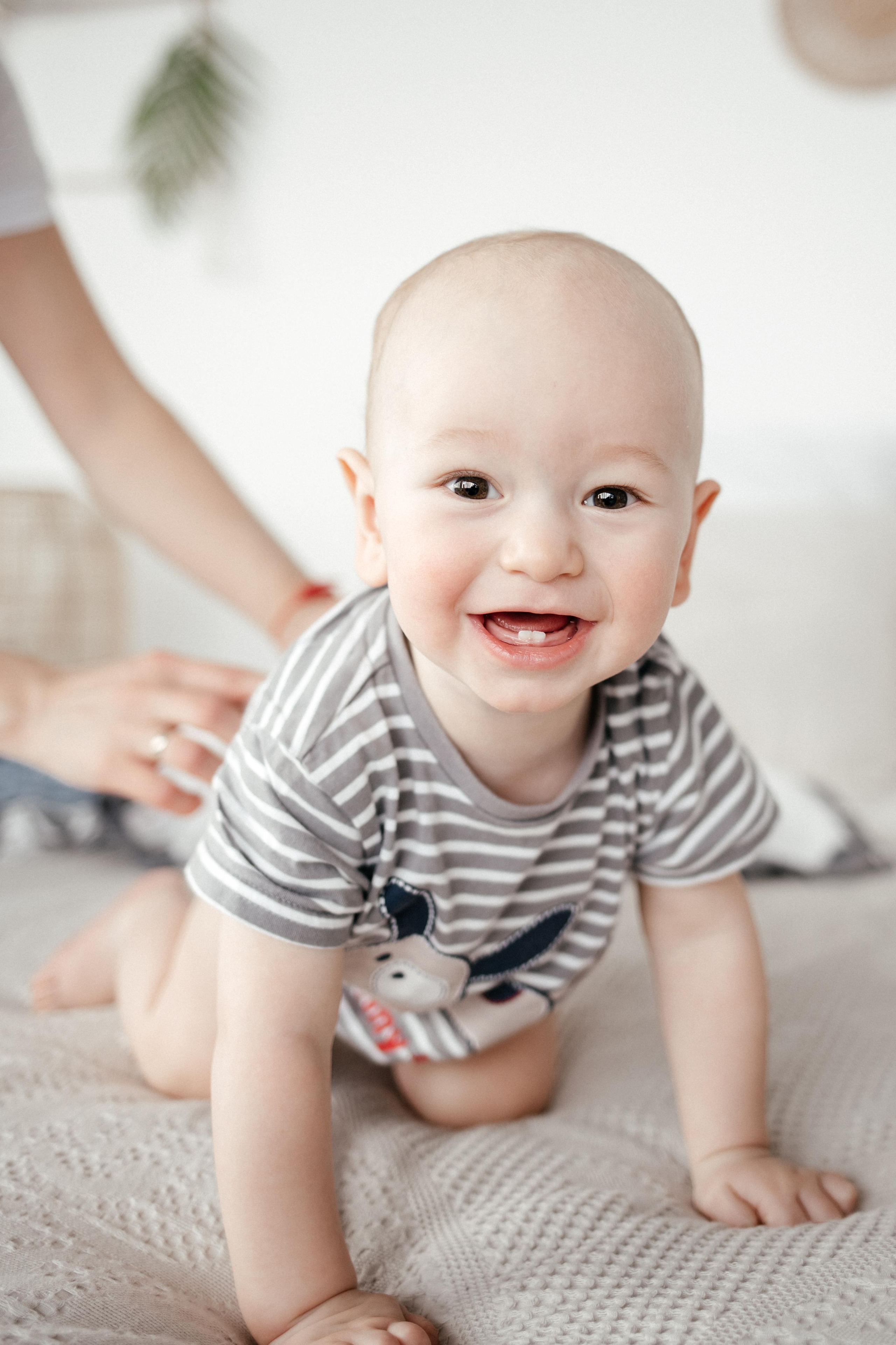 Домашняя семейная фотосессия в Москве, Домодедово, Видное, Бутово, Щербинка. Семейный фотограф Москва и Московская область. Семейная фотосессия на природе. Фотосессия детского праздника. Фотосессия юбилея. Фотосессия в день рождения. Фотограф на годик ребенку. Детский фотограф. Фоторепортаж семейного праздника. Детский фотограф Москва.