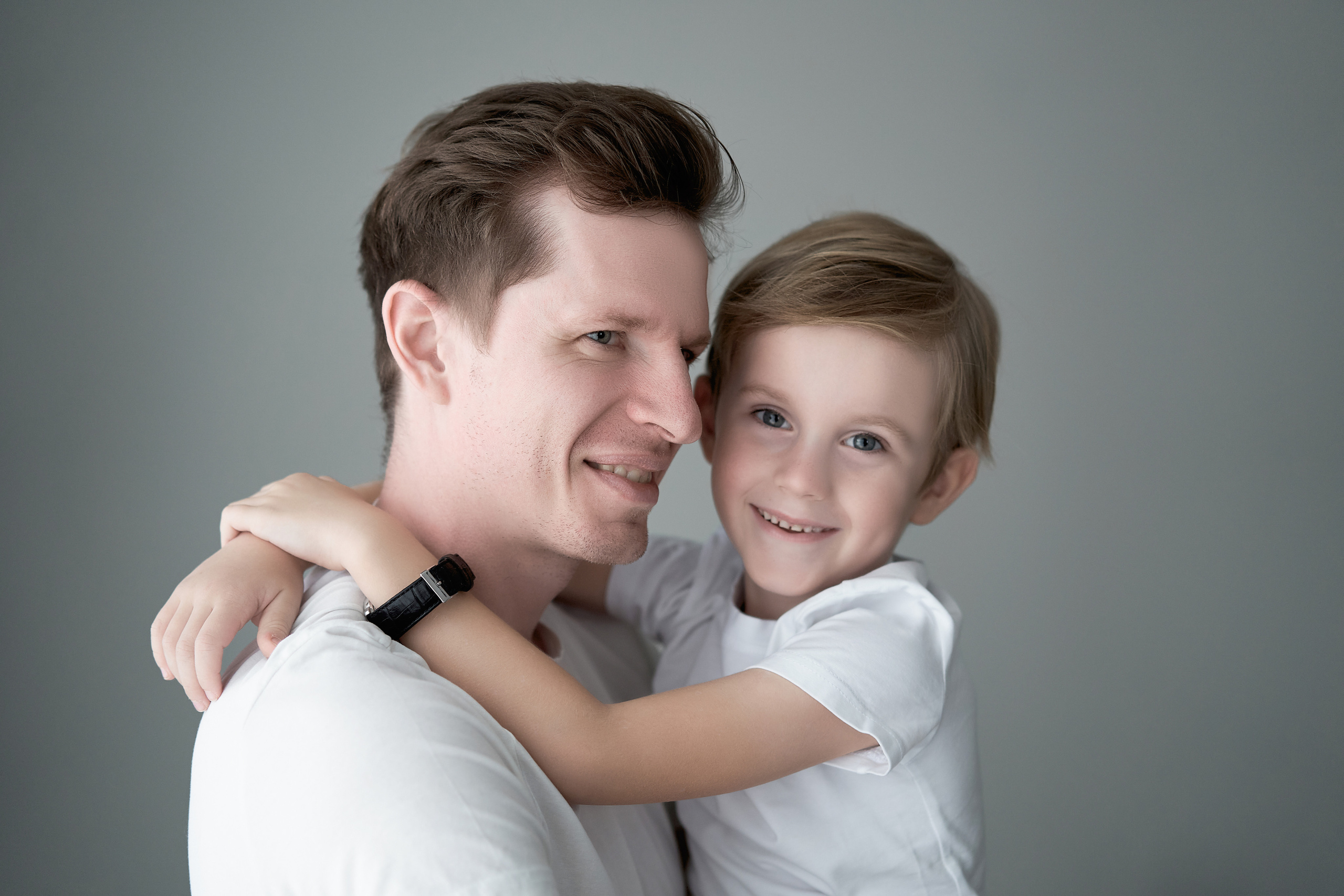 Домашняя семейная фотосессия в Москве, Домодедово, Видное, Бутово, Щербинка. Семейный фотограф Москва и Московская область. Семейная фотосессия на природе. Фотосессия детского праздника. Фотосессия юбилея. Фотосессия в день рождения. Фотограф на годик ребенку. Детский фотограф. Фоторепортаж семейного праздника. Детский фотограф Москва.