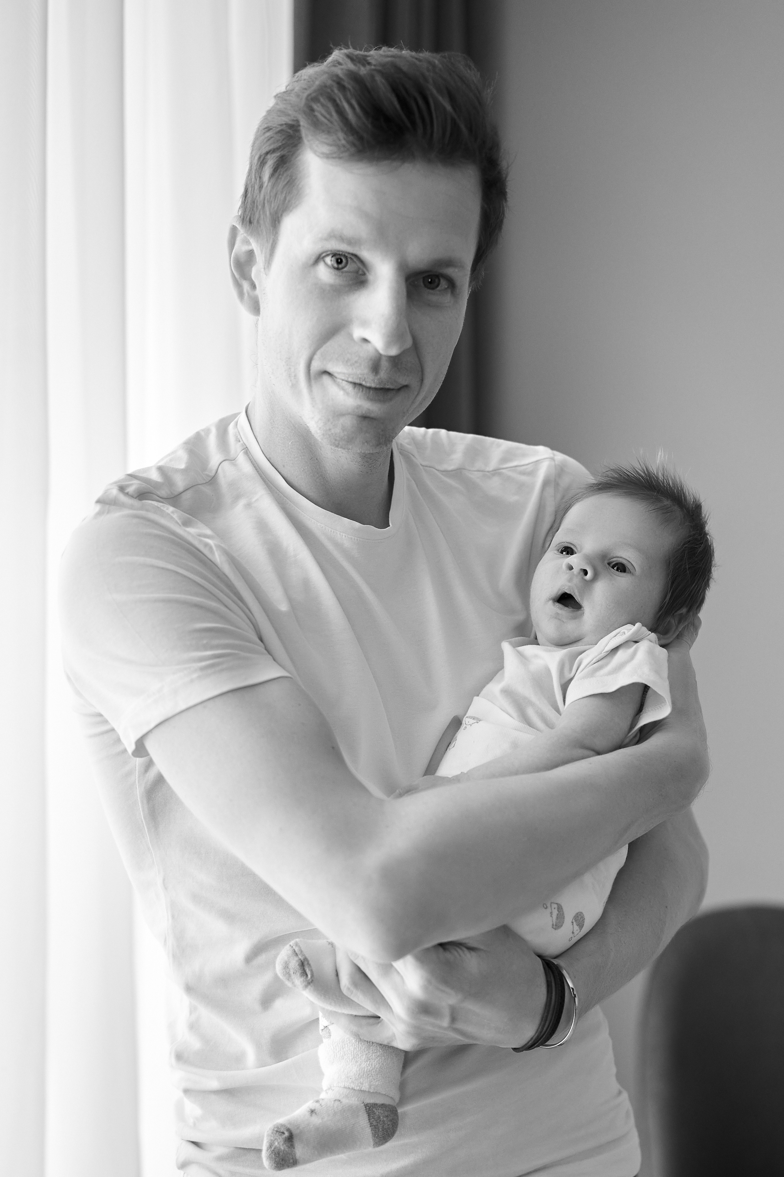 Домашняя семейная фотосессия в Москве, Домодедово, Видное, Бутово, Щербинка. Семейный фотограф Москва и Московская область. Семейная фотосессия на природе. Фотосессия детского праздника. Фотосессия юбилея. Фотосессия в день рождения. Фотограф на годик ребенку. Детский фотограф. Фоторепортаж семейного праздника. Детский фотограф Москва.