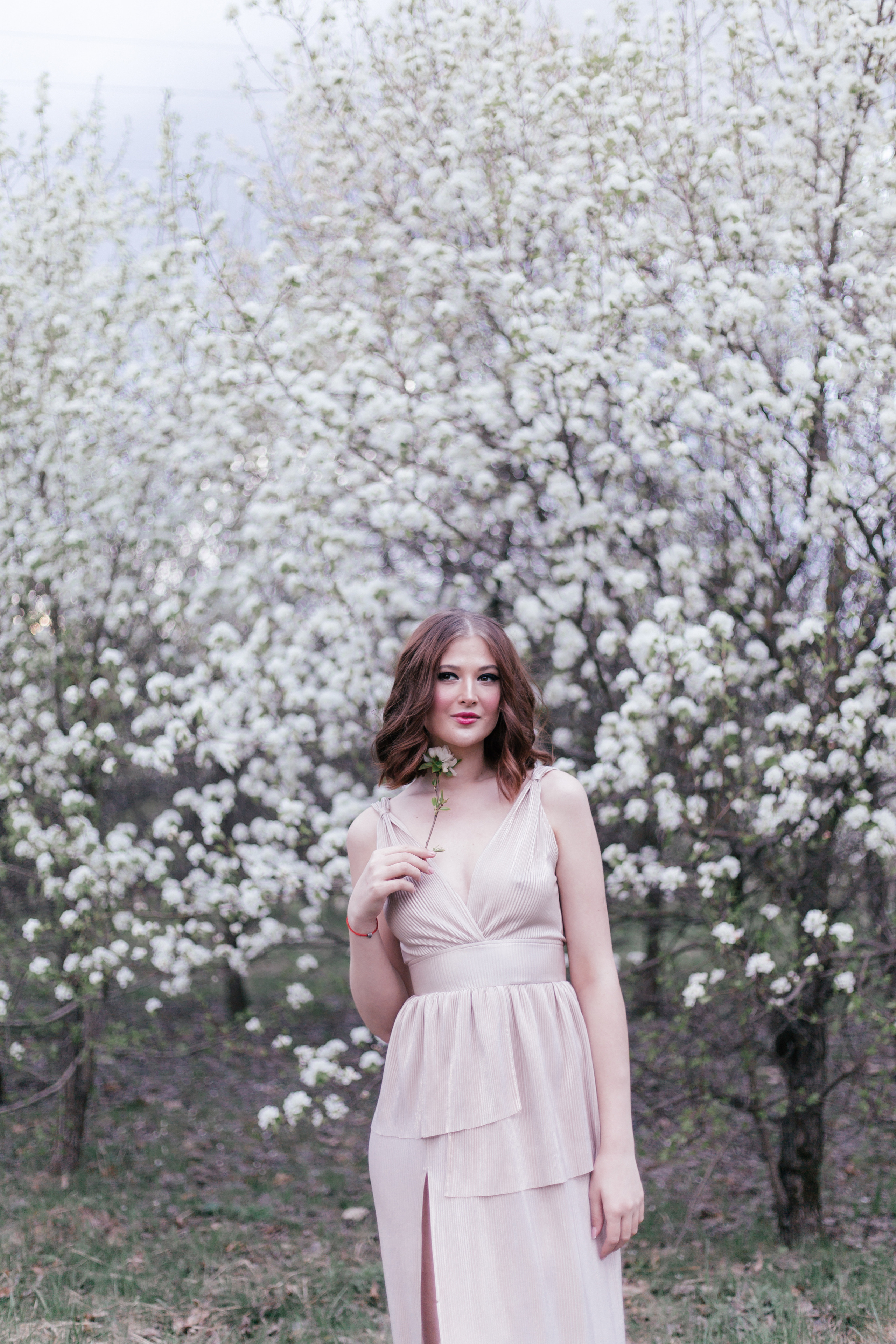 Женский фотограф в Москве и Московской области. Женская фотосессия. Женственные фотографии. Фотографии красивых женщин. Красивая стильная женская фотосессия. Контент-фотосессия. Визуал для блога.