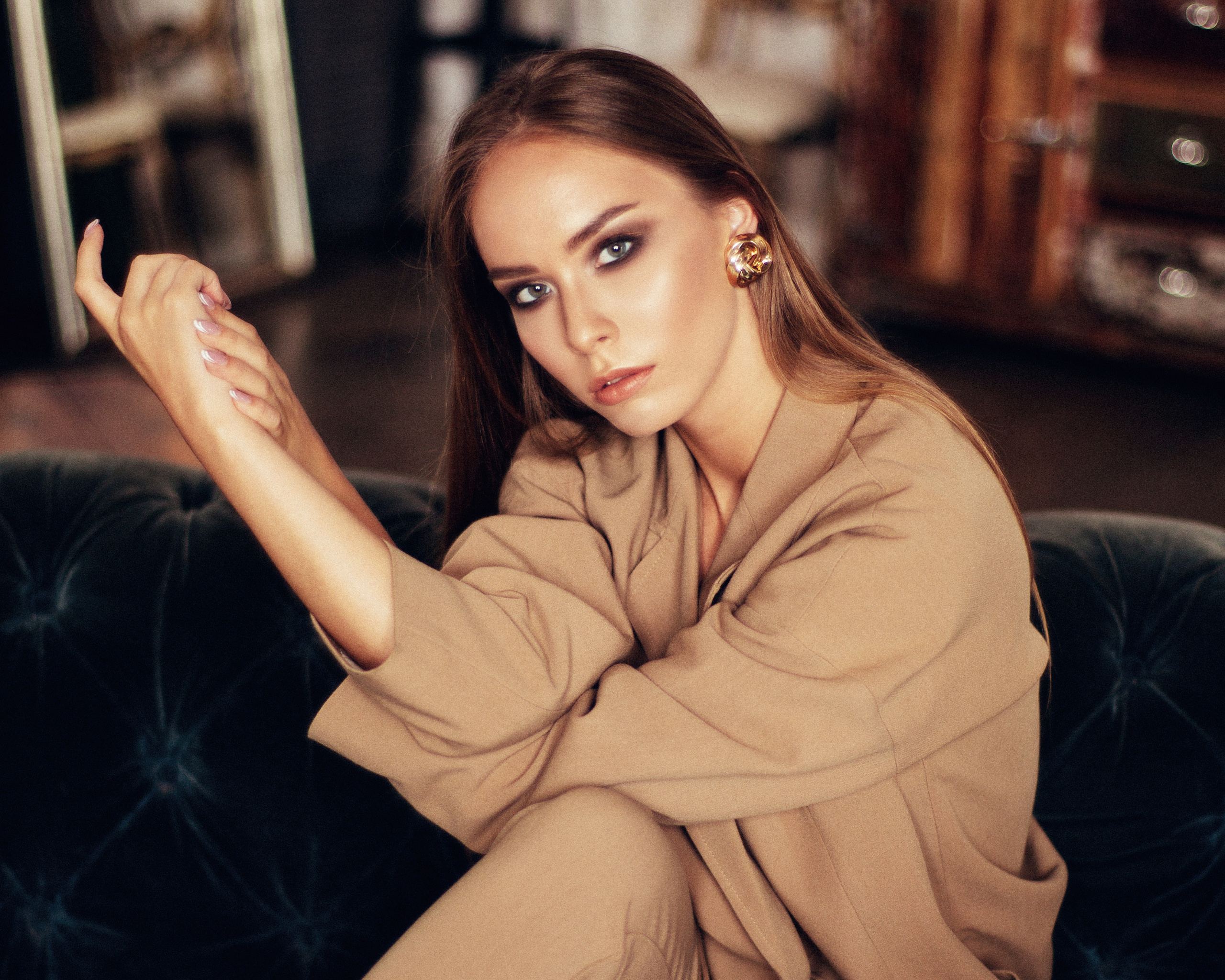 Женский фотограф в Москве и Московской области. Женская фотосессия. Женственные фотографии. Фотографии красивых женщин. Красивая стильная женская фотосессия. Контент-фотосессия. Визуал для блога.