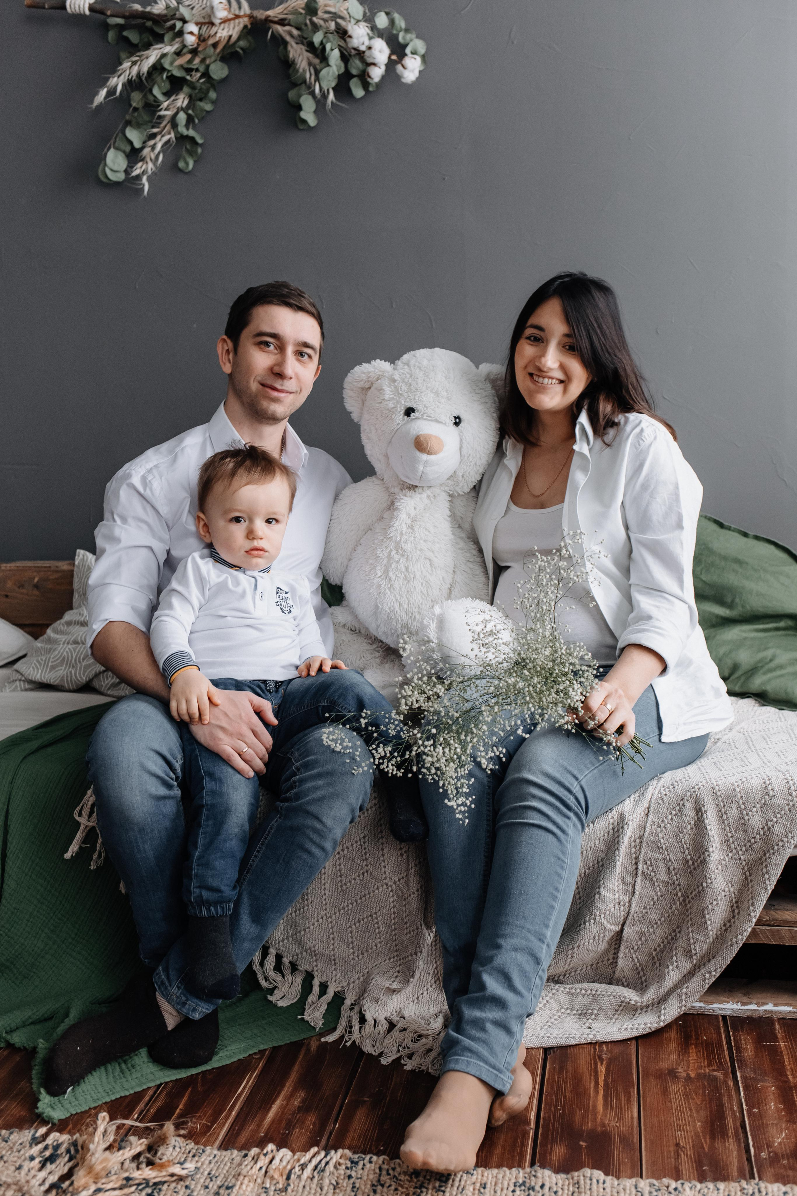 Домашняя семейная фотосессия в Москве, Домодедово, Видное, Бутово, Щербинка. Семейный фотограф Москва и Московская область. Семейная фотосессия на природе. Фотосессия детского праздника. Фотосессия юбилея. Фотосессия в день рождения. Фотограф на годик ребенку. Детский фотограф. Фоторепортаж семейного праздника. Детский фотограф Москва.