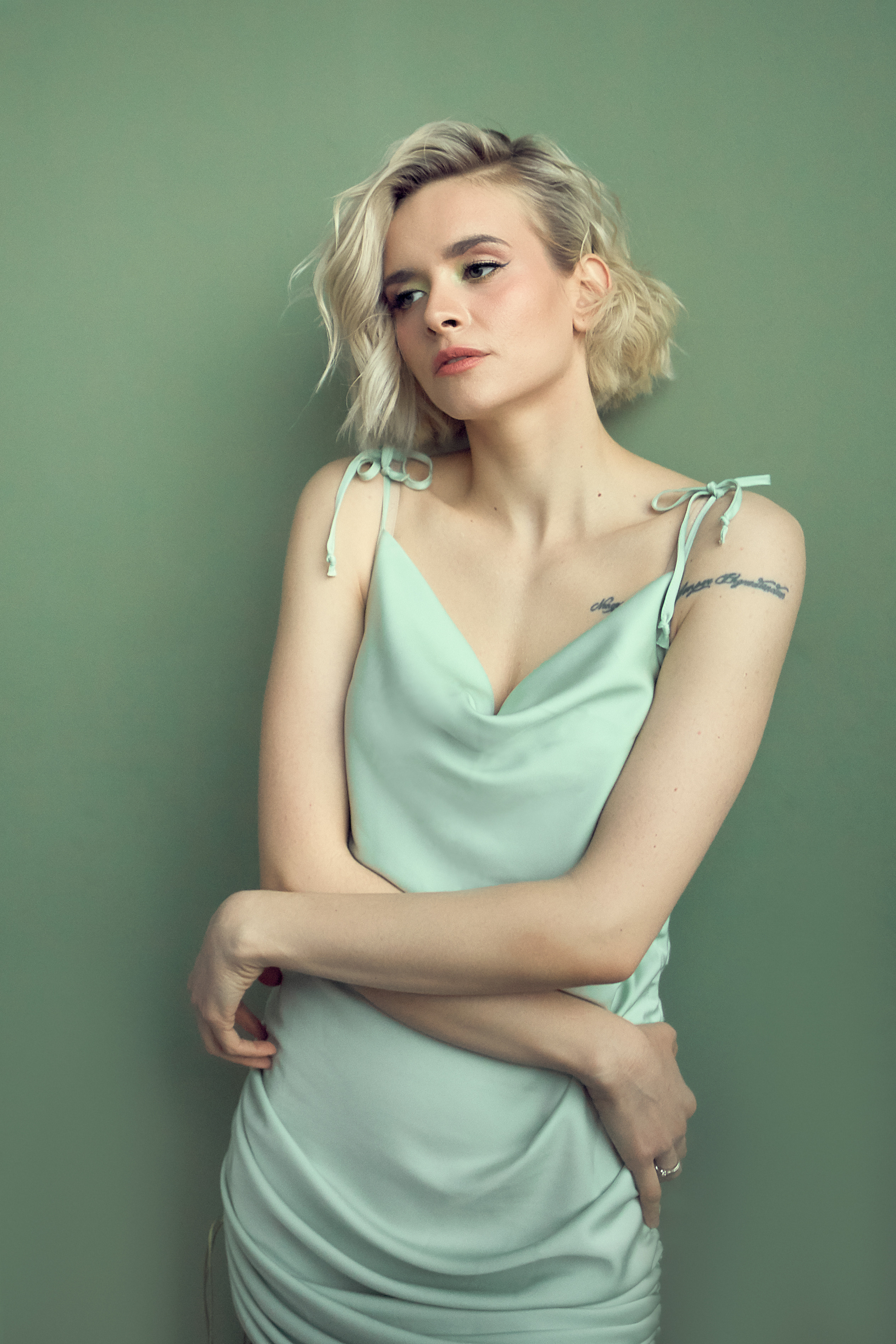 Женский фотограф в Москве и Московской области. Женская фотосессия. Женственные фотографии. Фотографии красивых женщин. Красивая стильная женская фотосессия. Контент-фотосессия. Визуал для блога.