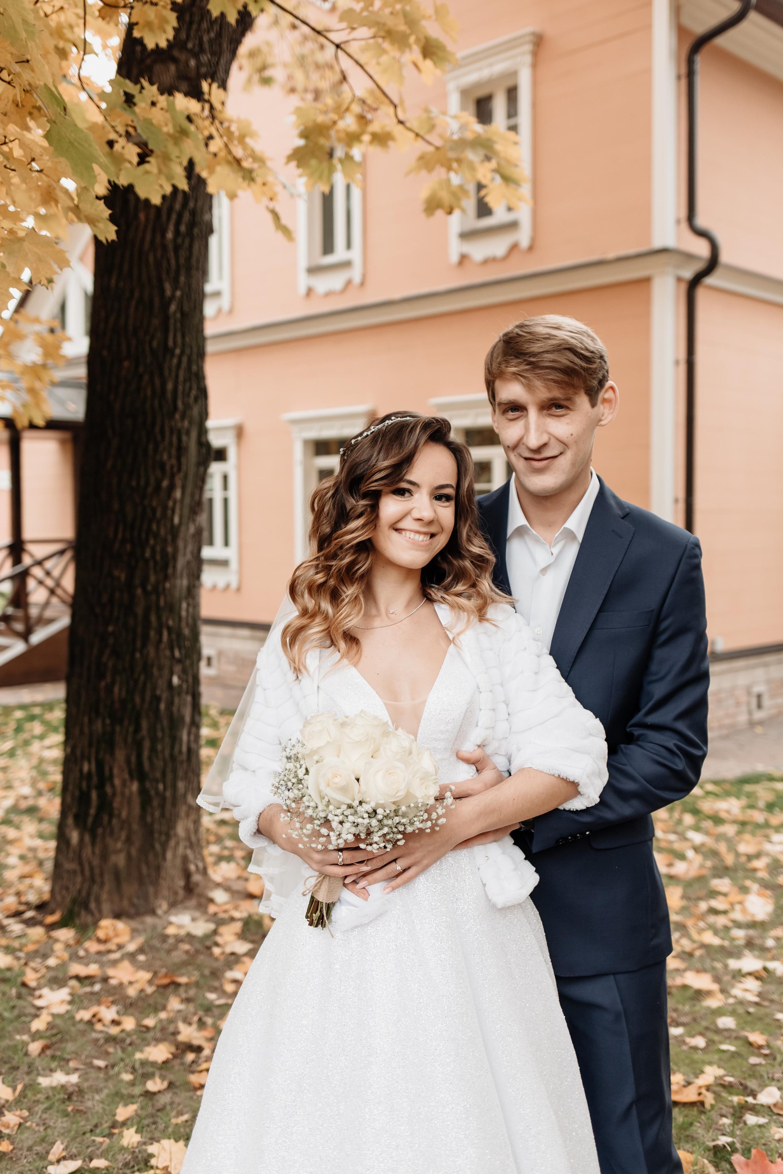 Свадебная фотосессия осенью в парке