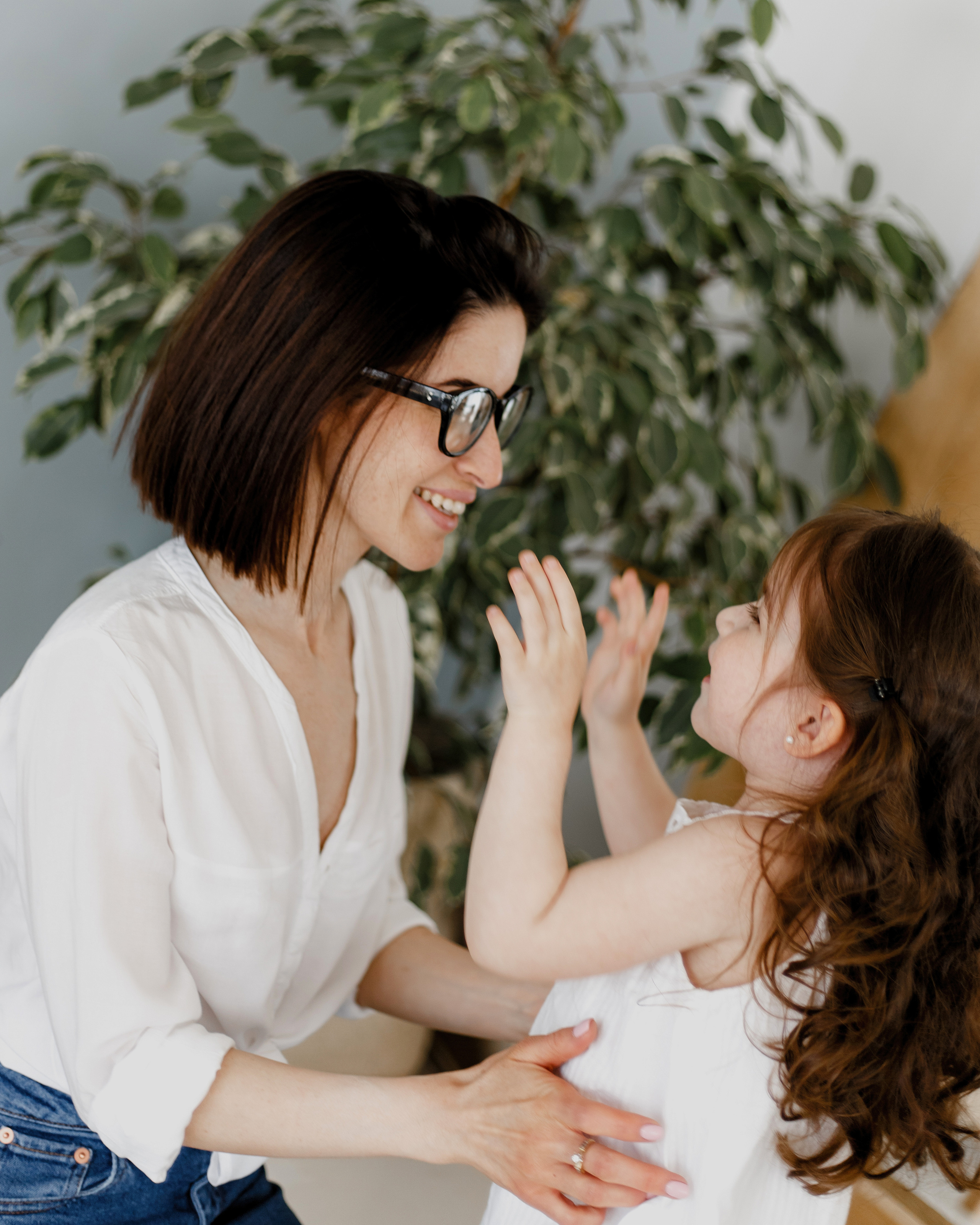 Домашняя семейная фотосессия в Москве, Домодедово, Видное, Бутово, Щербинка. Семейный фотограф Москва и Московская область. Семейная фотосессия на природе. Фотосессия детского праздника. Фотосессия юбилея. Фотосессия в день рождения. Фотограф на годик ребенку. Детский фотограф. Фоторепортаж семейного праздника. Детский фотограф Москва.