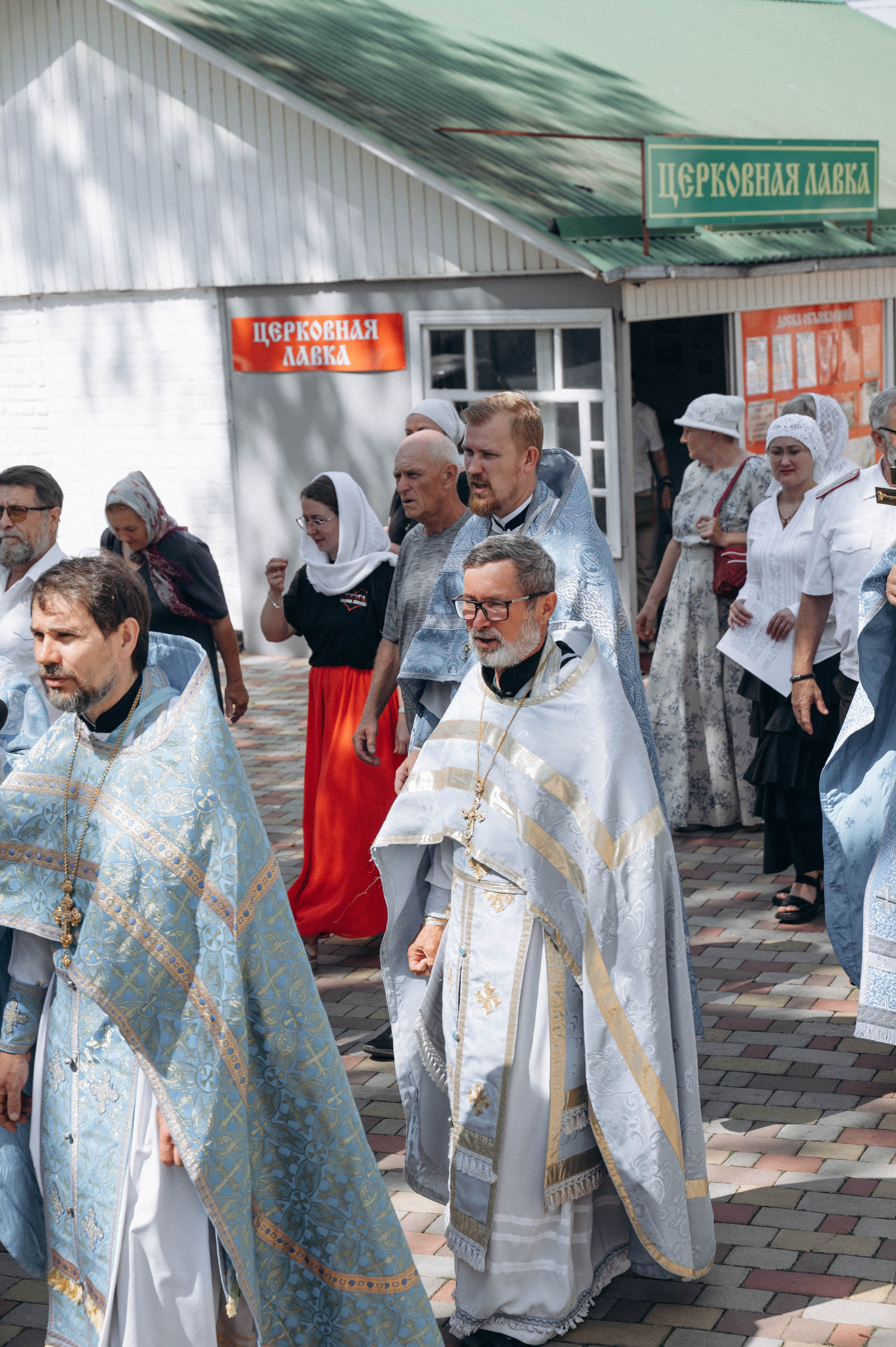 День празднования иконы Божией Матери, именуемой «Троеручица». ФОТОГРАФ НА ТАИНСТВА ВИКТОРИЯ БЕРЕЖНАЯ