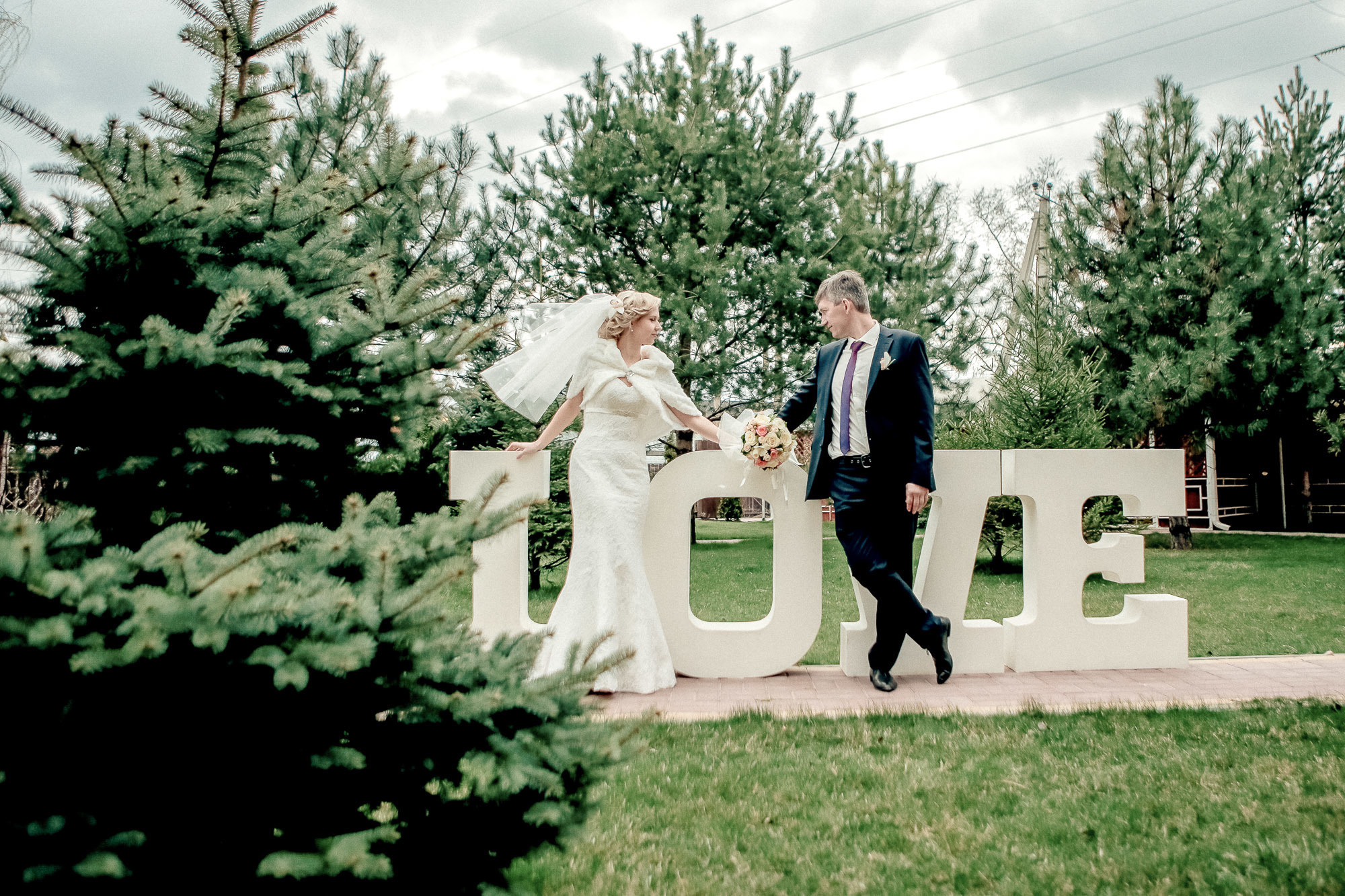 Свадебный фотограф в Ростове-на-Дону. Свадебная фотография в Ростове-н. Максим Матвийченко и Виктория Басова профессионалы своего дела