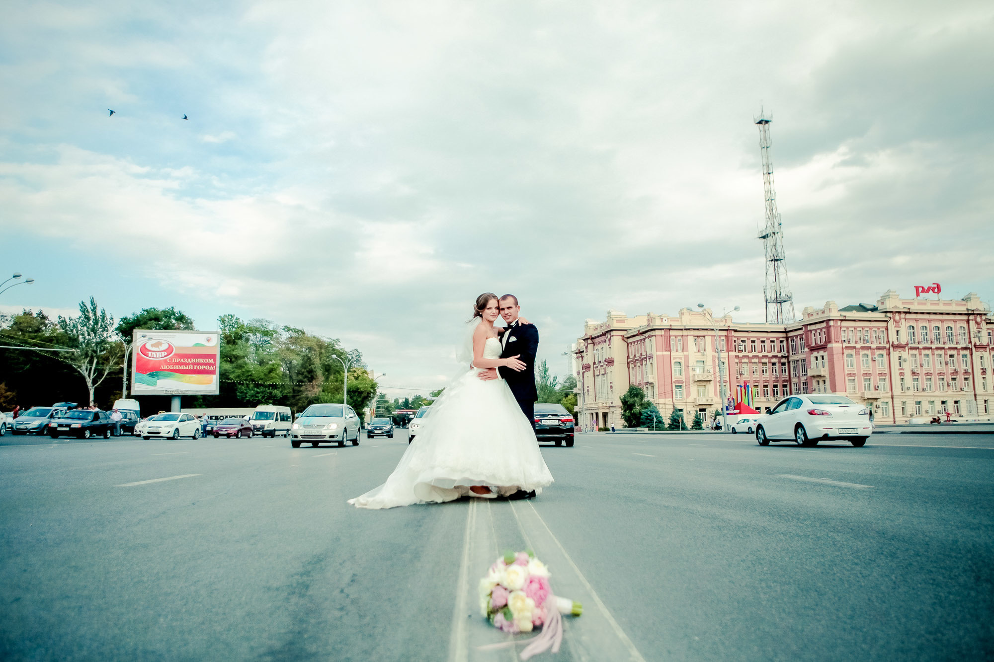 Свадебный фотограф в Ростове-на-Дону. Свадебная фотография в Ростове-н. Максим Матвийченко и Виктория Басова профессионалы своего дела
