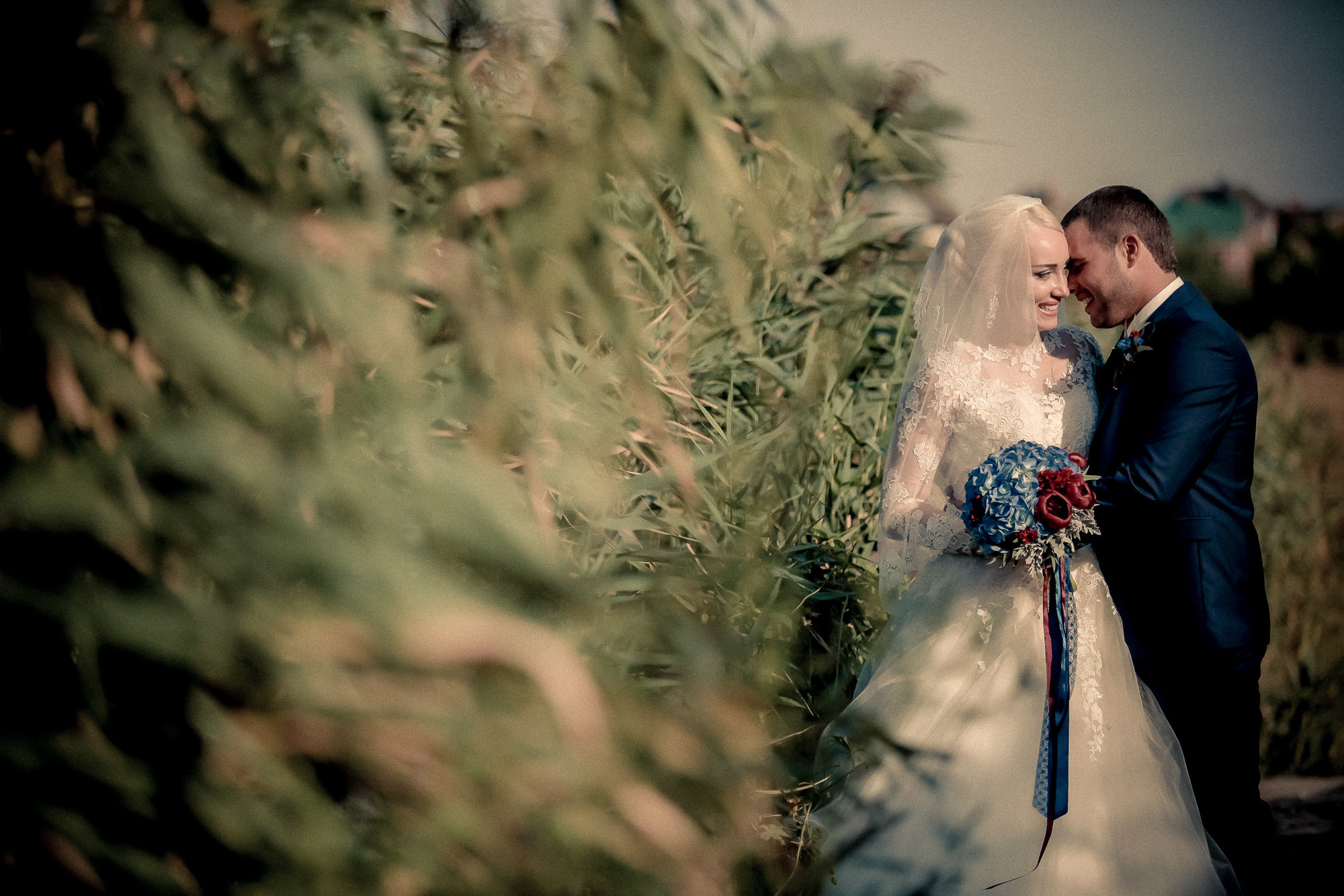 Свадебный фотограф в Ростове-на-Дону. Свадебная фотография в Ростове-н. Максим Матвийченко и Виктория Басова профессионалы своего дела