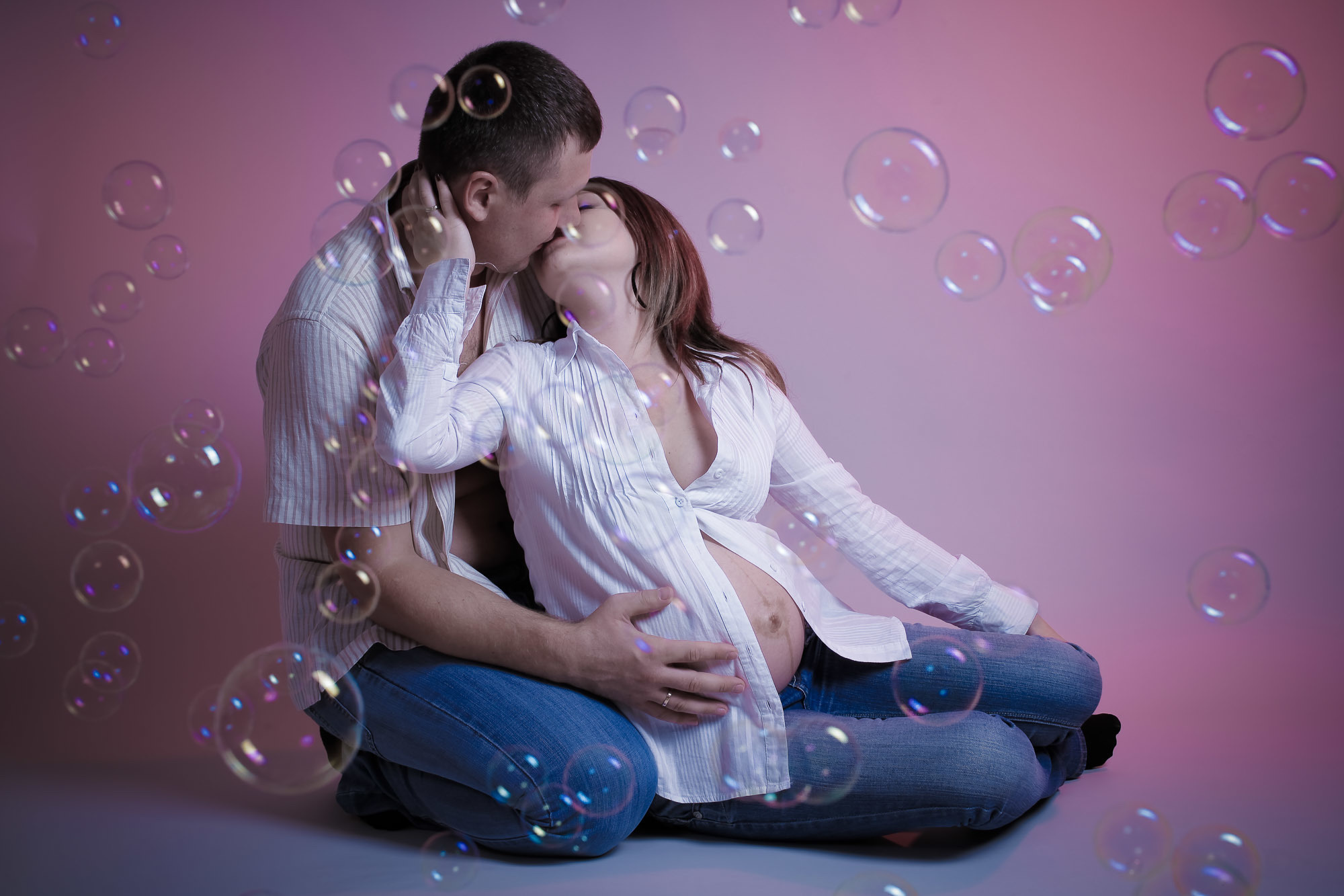 Фотосессия во время беременности от студии Love Story. Максим Матвийченко и Виктория Басова профессионалы своего дела