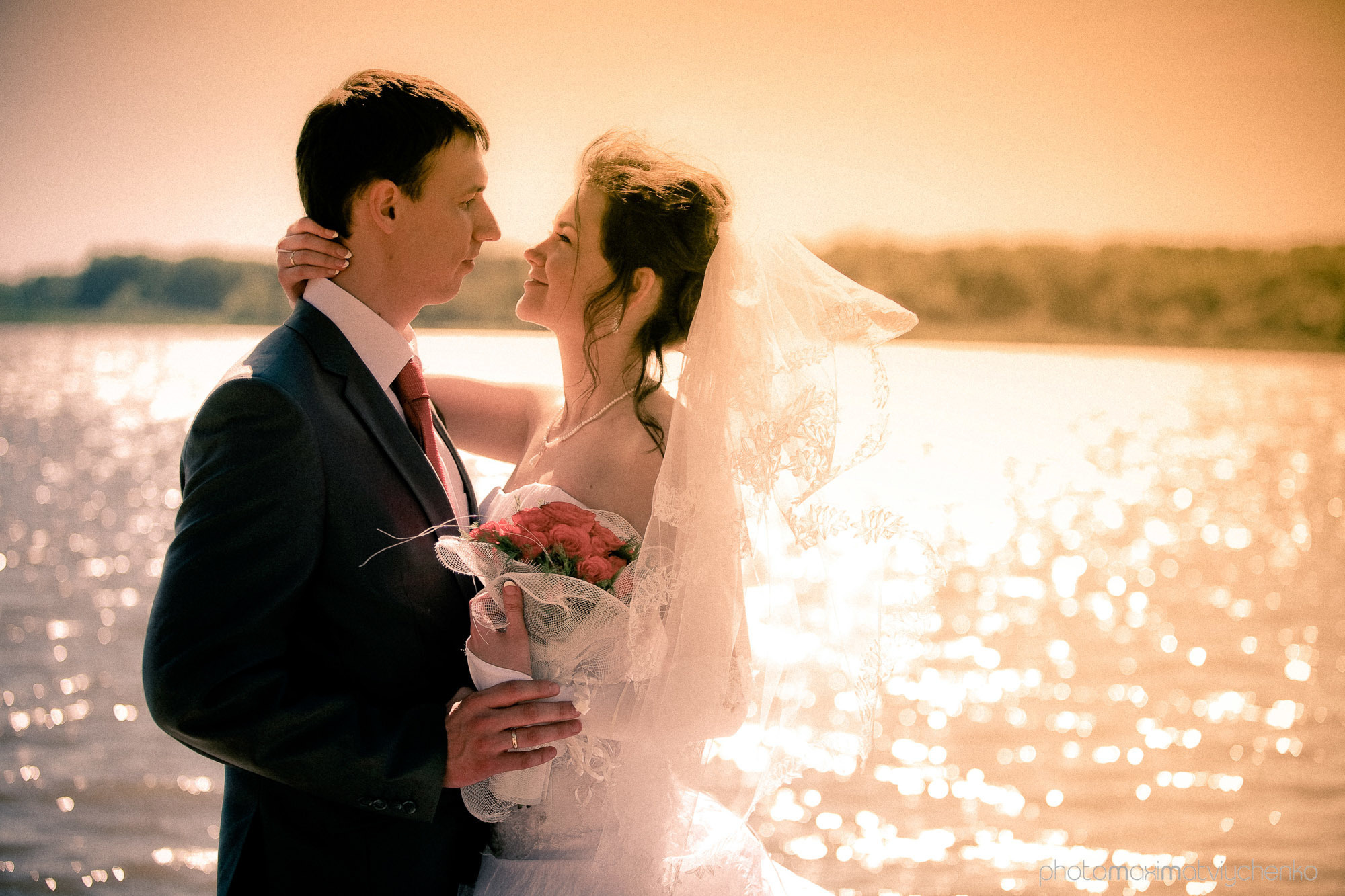 Свадебный фотограф в Ростове-на-Дону. Свадебная фотография в Ростове-н. Максим Матвийченко и Виктория Басова профессионалы своего дела