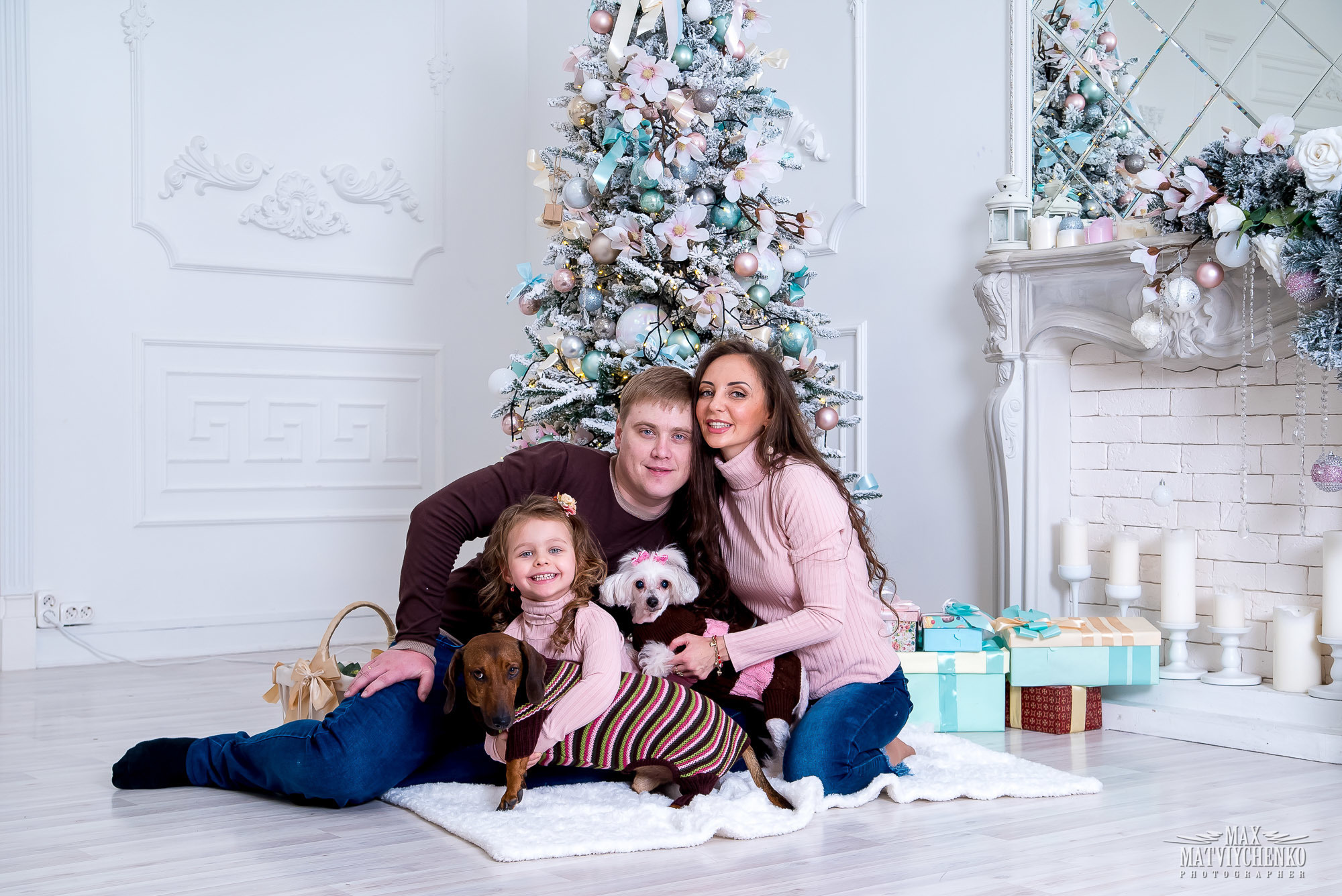 Family and children's photo shoots. Max Matvich and Victoria Basova are professionals in their field