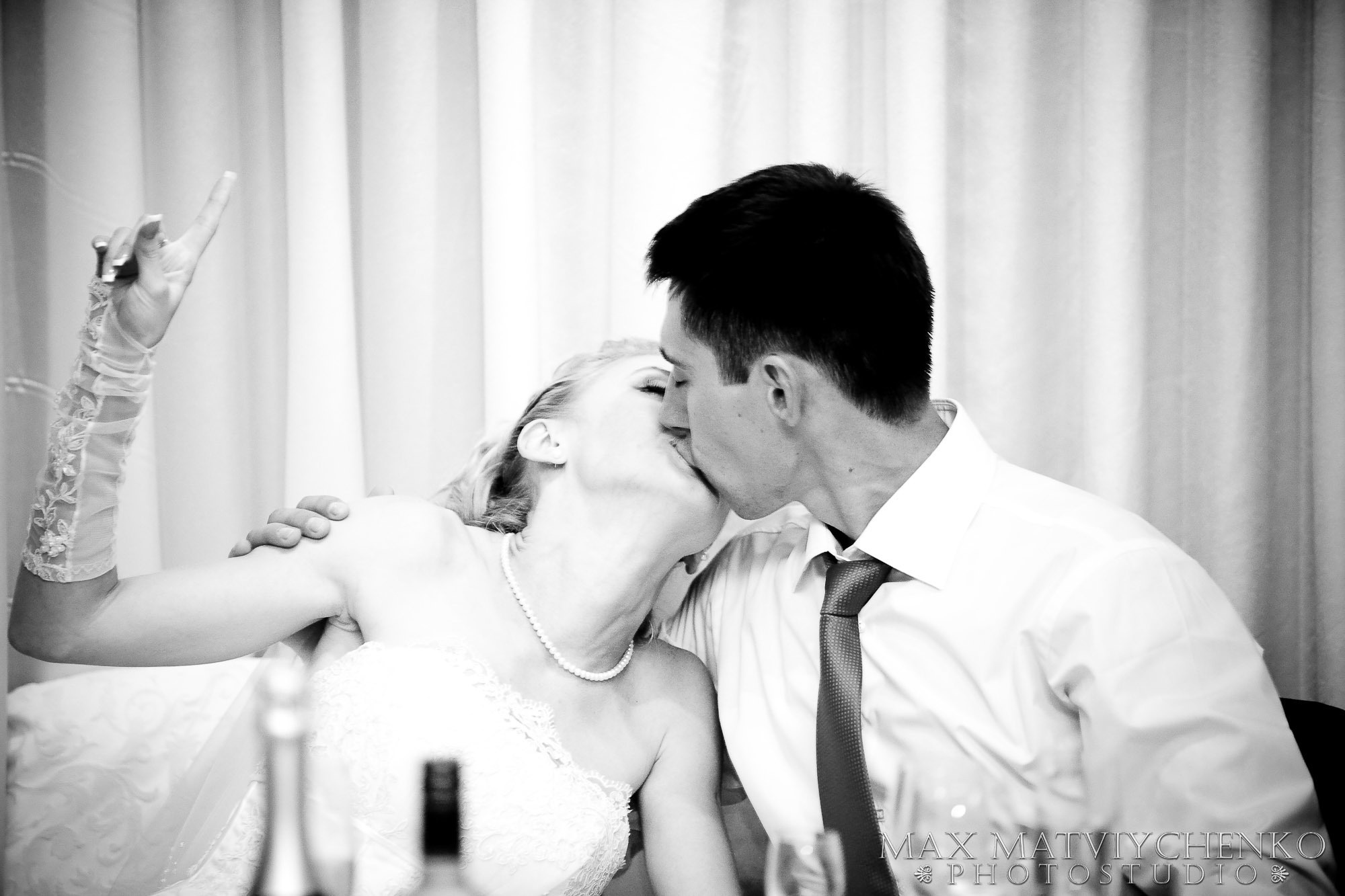 Свадебный фотограф в Ростове-на-Дону. Свадебная фотография в Ростове-н. Максим Матвийченко и Виктория Басова профессионалы своего дела