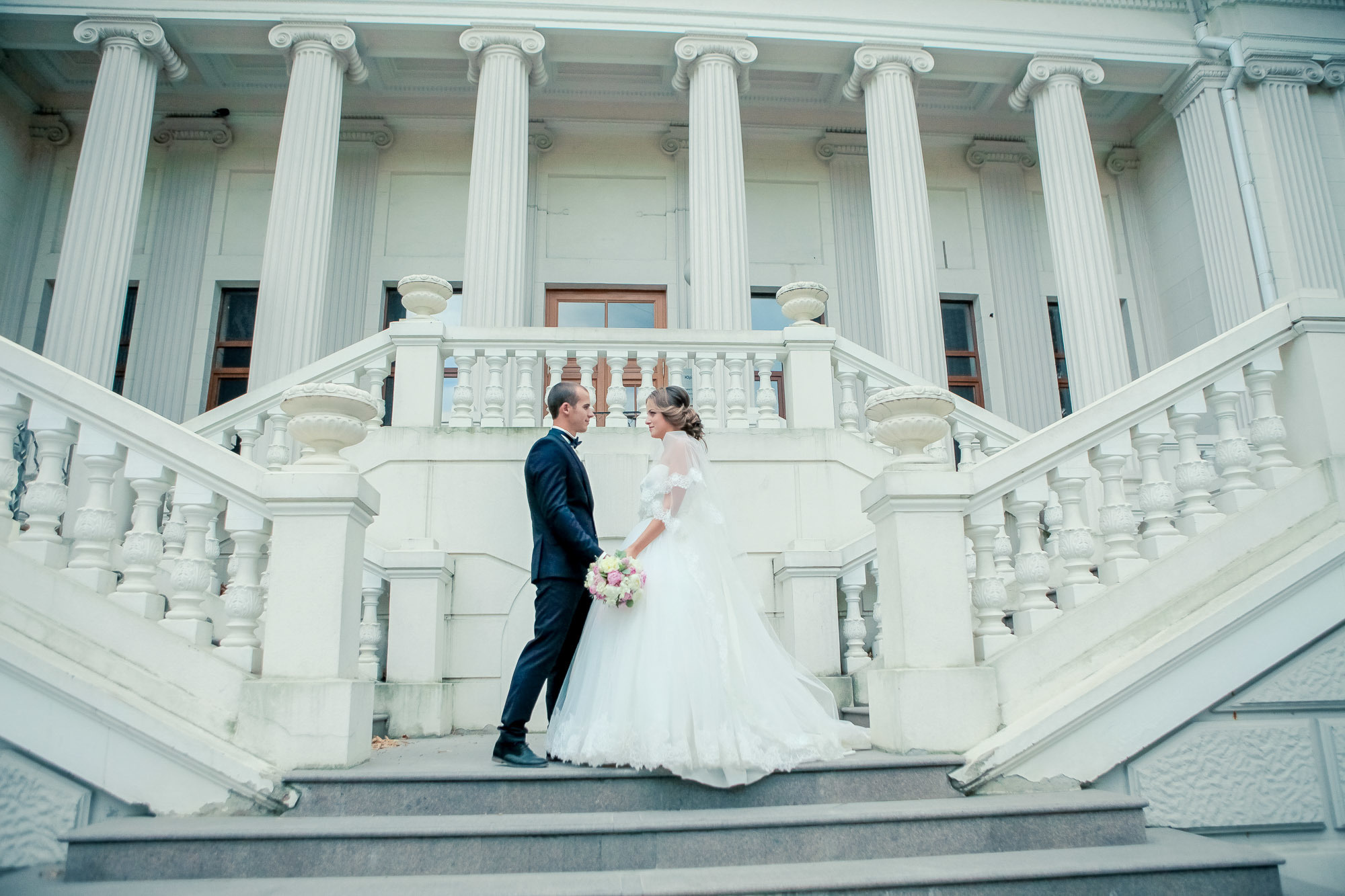 Свадебный фотограф в Ростове-на-Дону. Свадебная фотография в Ростове-н. Максим Матвийченко и Виктория Басова профессионалы своего дела