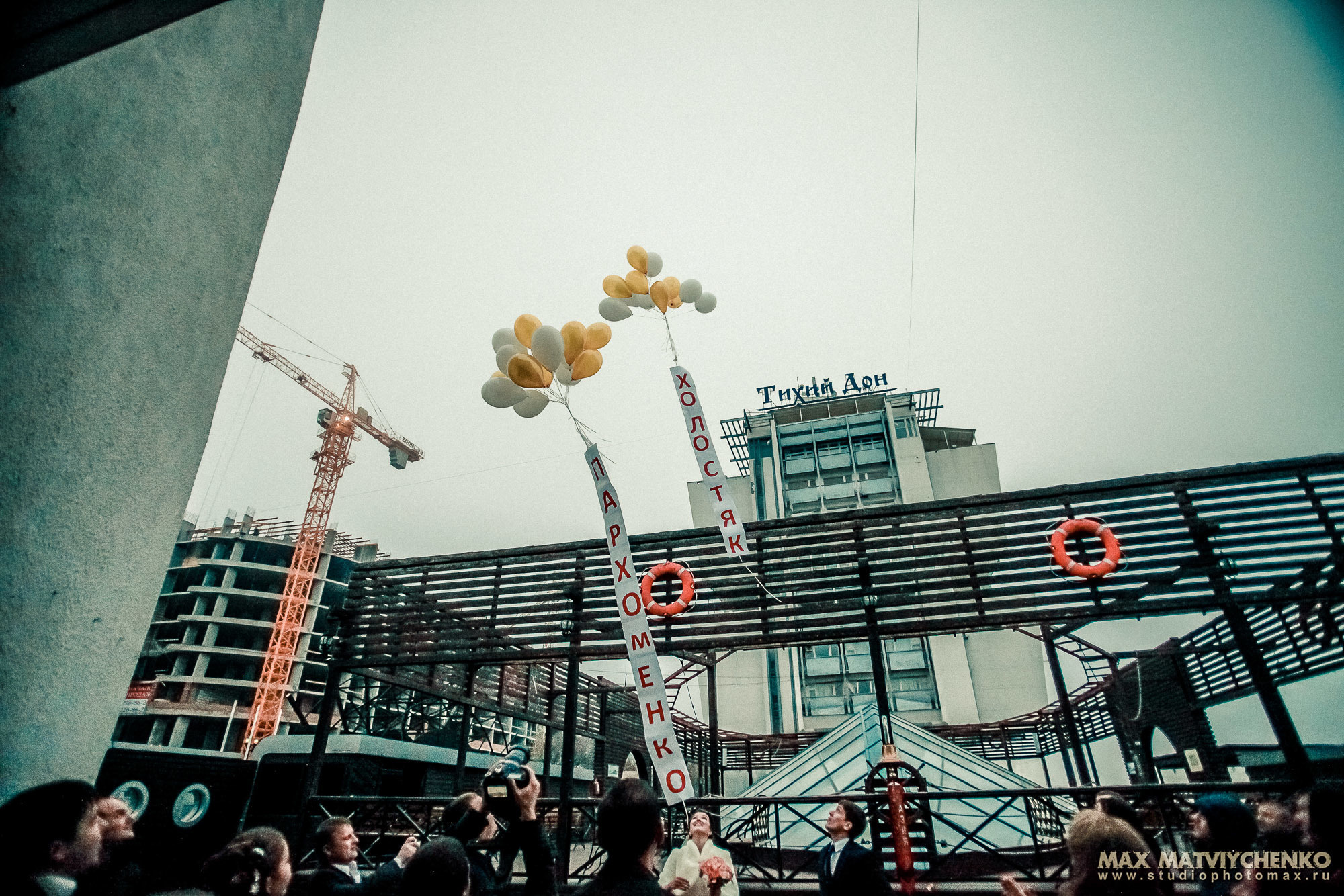 Wedding photographer. Professional photo and video shooting of wedding. Max Matvich and Victoria Basova are professionals in their field