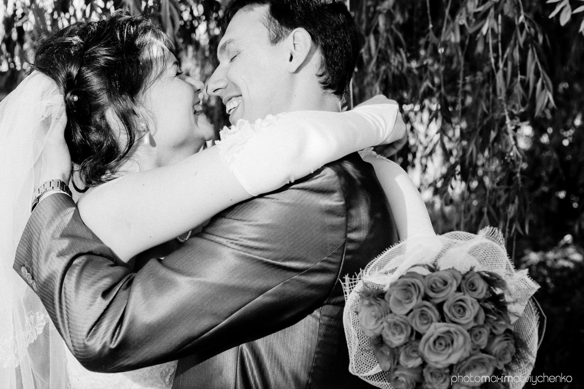 Свадебный фотограф в Ростове-на-Дону. Свадебная фотография в Ростове-н. Максим Матвийченко и Виктория Басова профессионалы своего дела