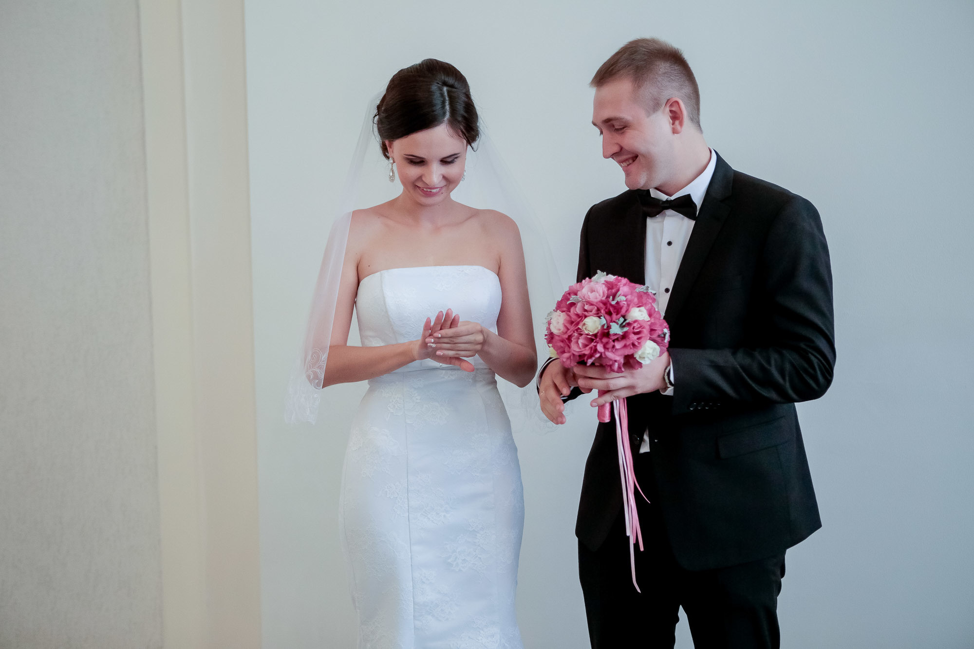 Свадебный фотограф в Ростове-на-Дону. Свадебная фотография в Ростове-н. Максим Матвийченко и Виктория Басова профессионалы своего дела