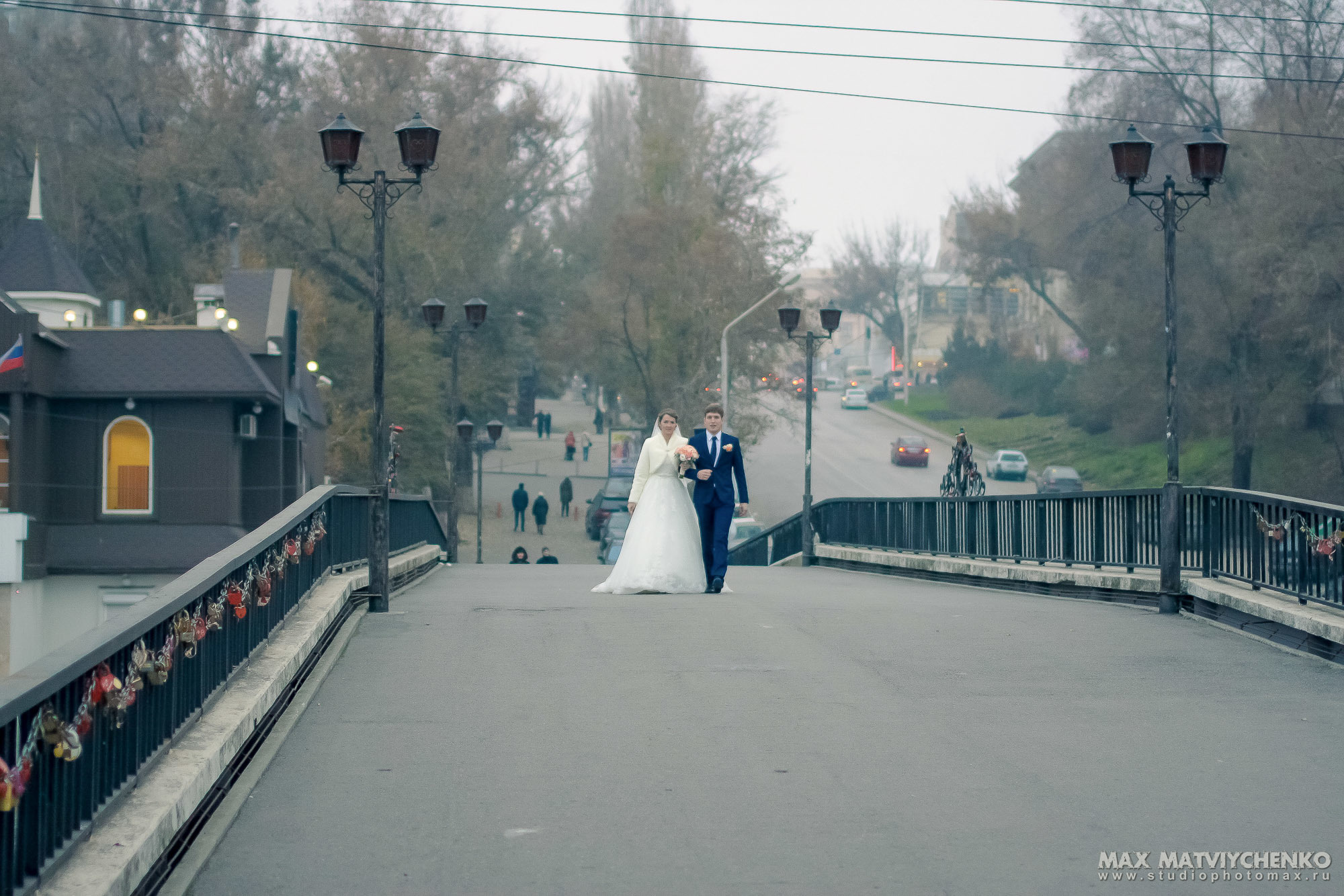 Wedding photographer. Professional photo and video shooting of wedding. Max Matvich and Victoria Basova are professionals in their field