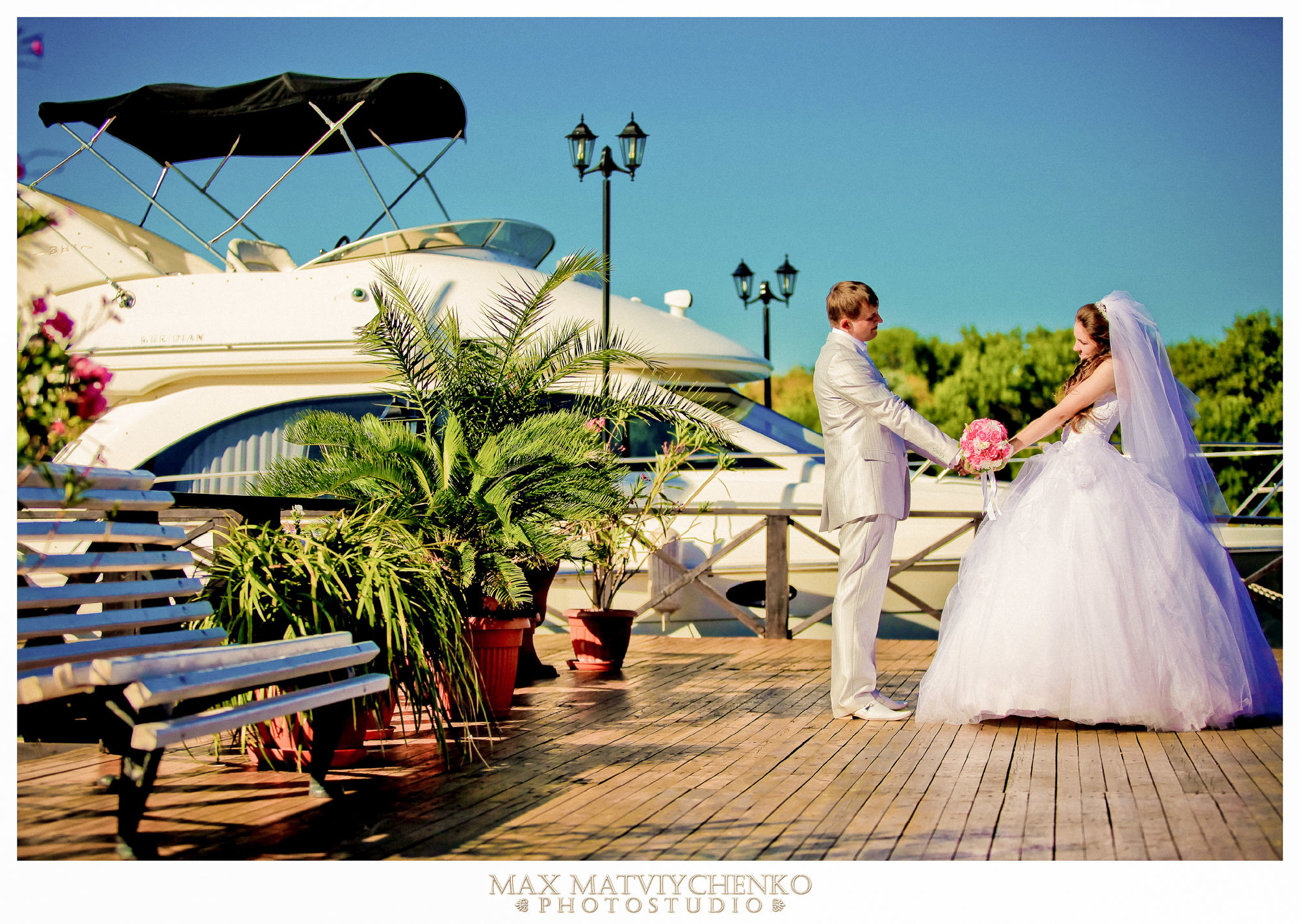 Свадебный фотограф в Ростове-на-Дону. Свадебная фотография в Ростове-н. Максим Матвийченко и Виктория Басова профессионалы своего дела