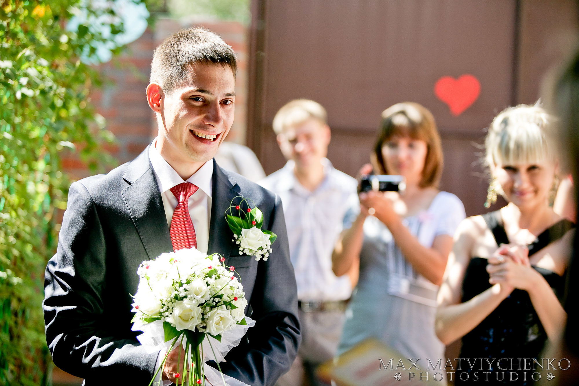 Свадебный фотограф в Ростове-на-Дону. Свадебная фотография в Ростове-н. Максим Матвийченко и Виктория Басова профессионалы своего дела