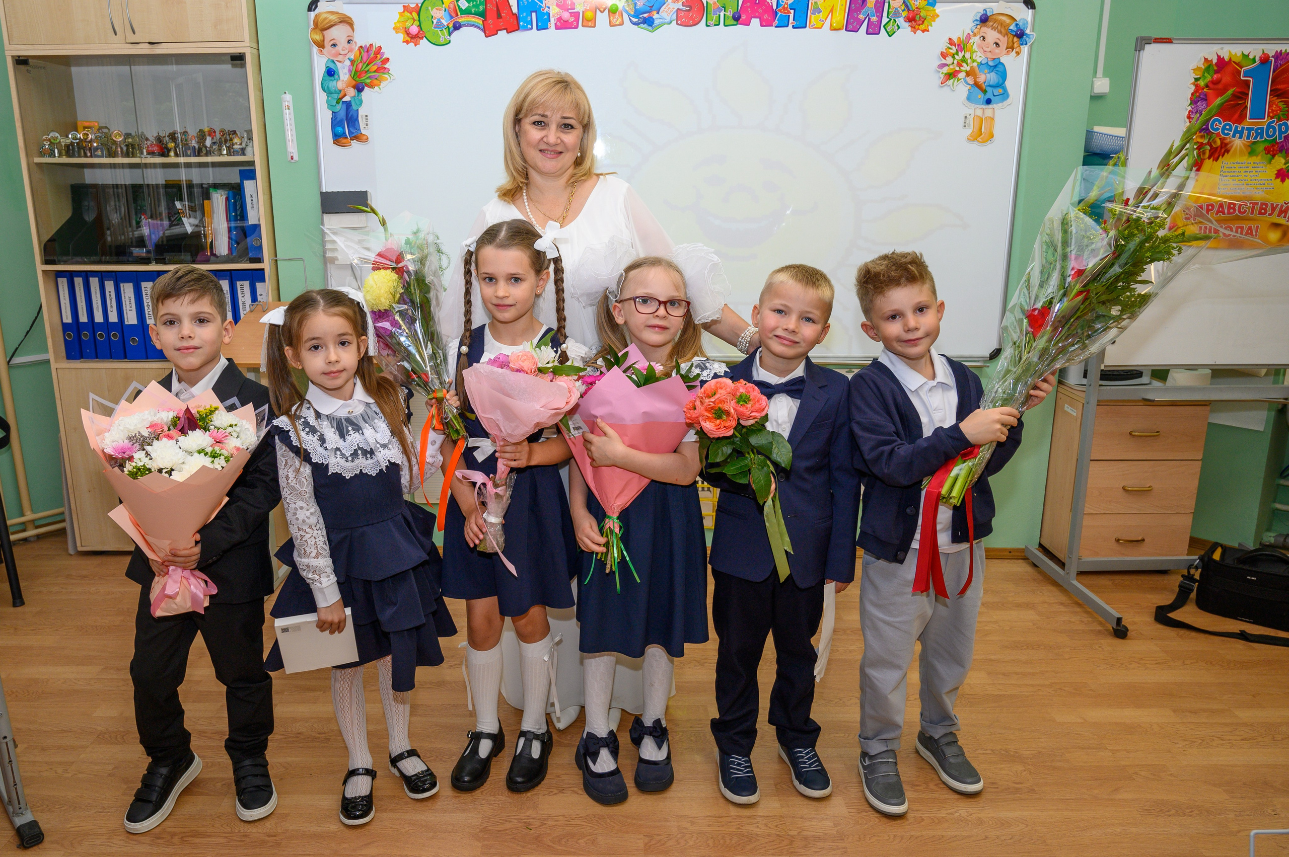 Школьный фотограф на 1 сентября, фоторепортаж, школьный фотограф. Семейный и детский фотограф в детских садах и школах