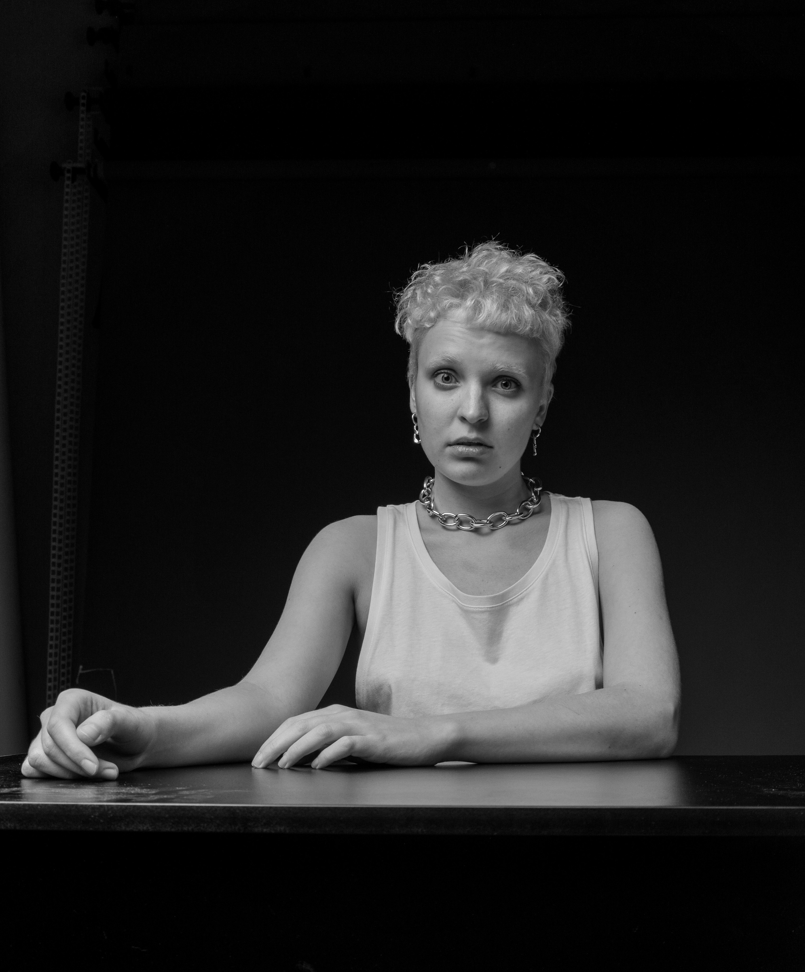 Эмоциональный портрет в Краснодаре. AI Фотограф Краснодар: мужские и женские фотосессии, стилизация съемки. Нейро-фотосессии онлайн