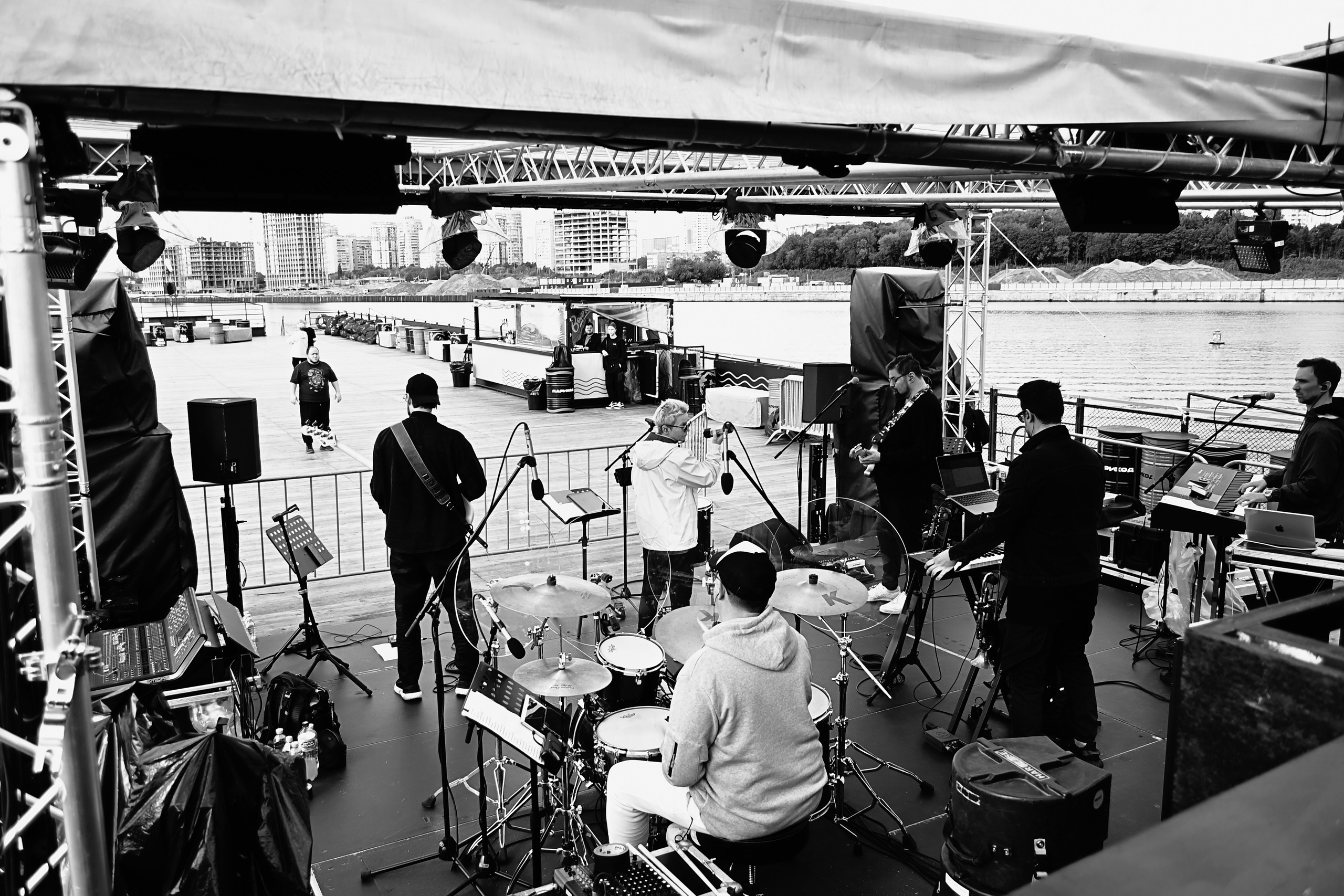 Светлана Сурганова и оркестр. Летник на корабле. Репетиция перед концертом. Москва, 21.08.2025. Фотограф в Москве, Оксана Ребристая