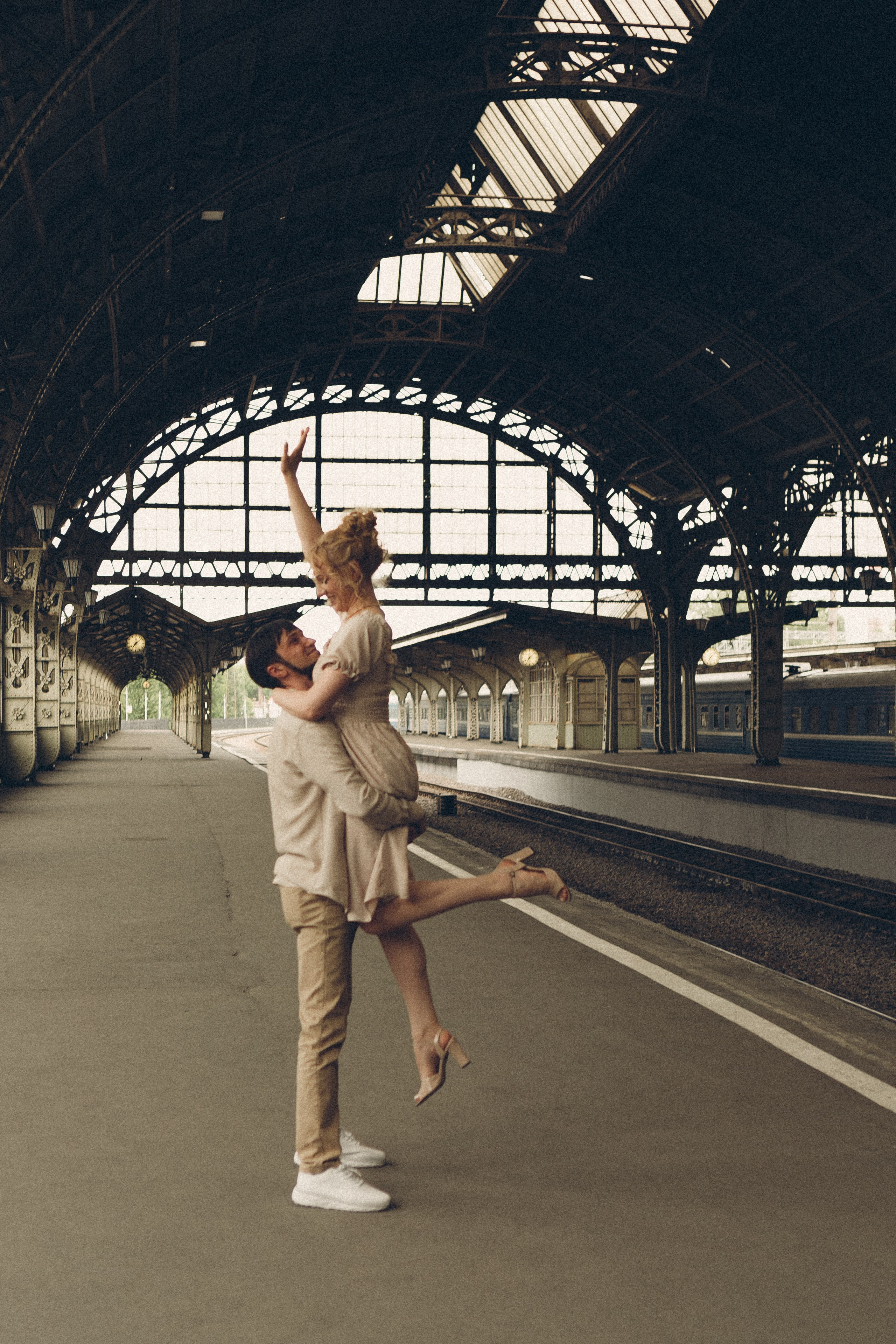 ПРОГУЛКА НА ВИТЕБСКОМ ВОКЗАЛЕ. Профессиональный фотограф, Санкт-Петербург — Виктория Богомолова