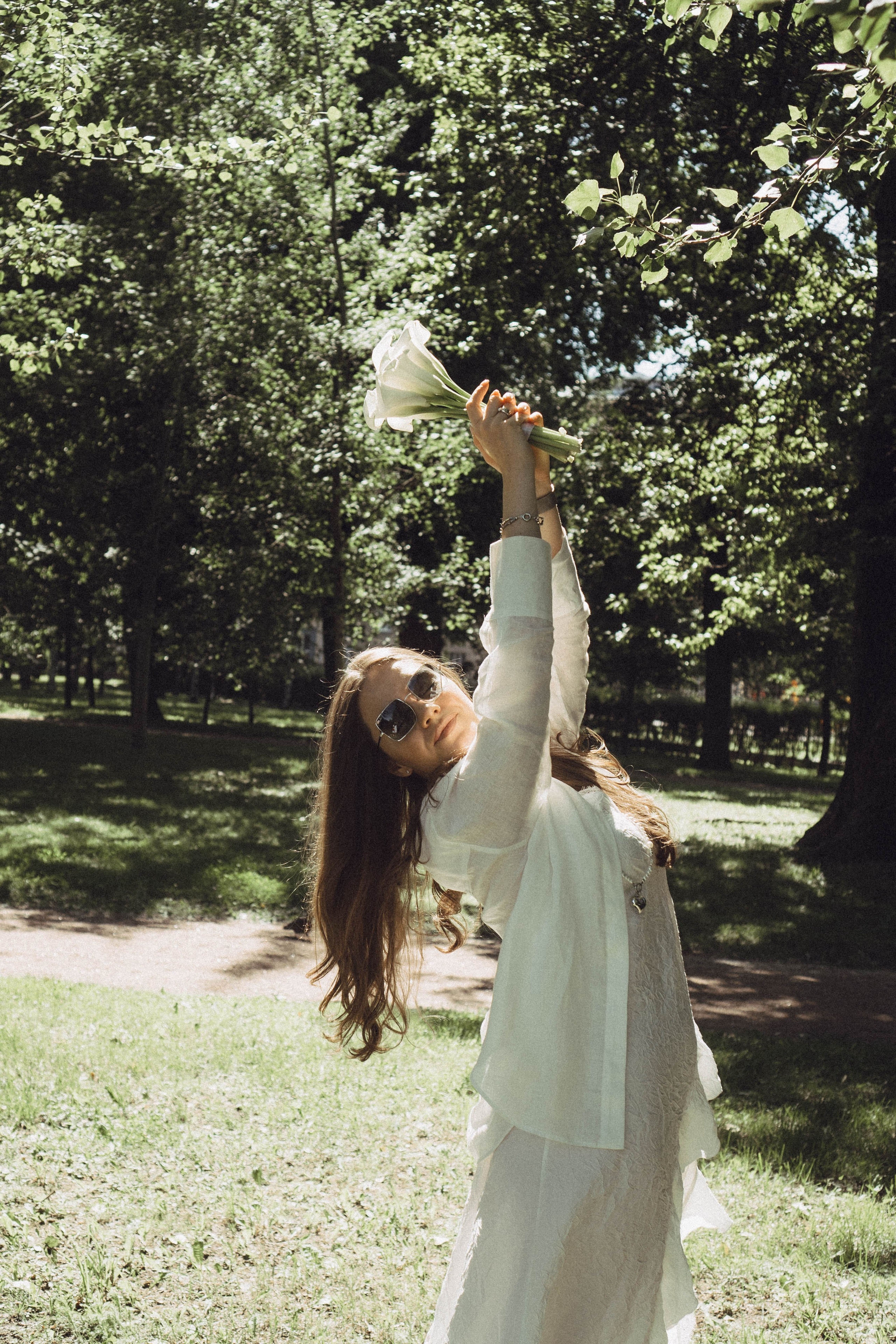 СВАДЕБНАЯ СЬЕМКА В ПАРКЕ ПОБЕДЫ И ПРОГУЛКА ПО МОСКОВСКОМУ ПРОСПЕКТУ. Профессиональный фотограф, Санкт-Петербург — Виктория Богомолова