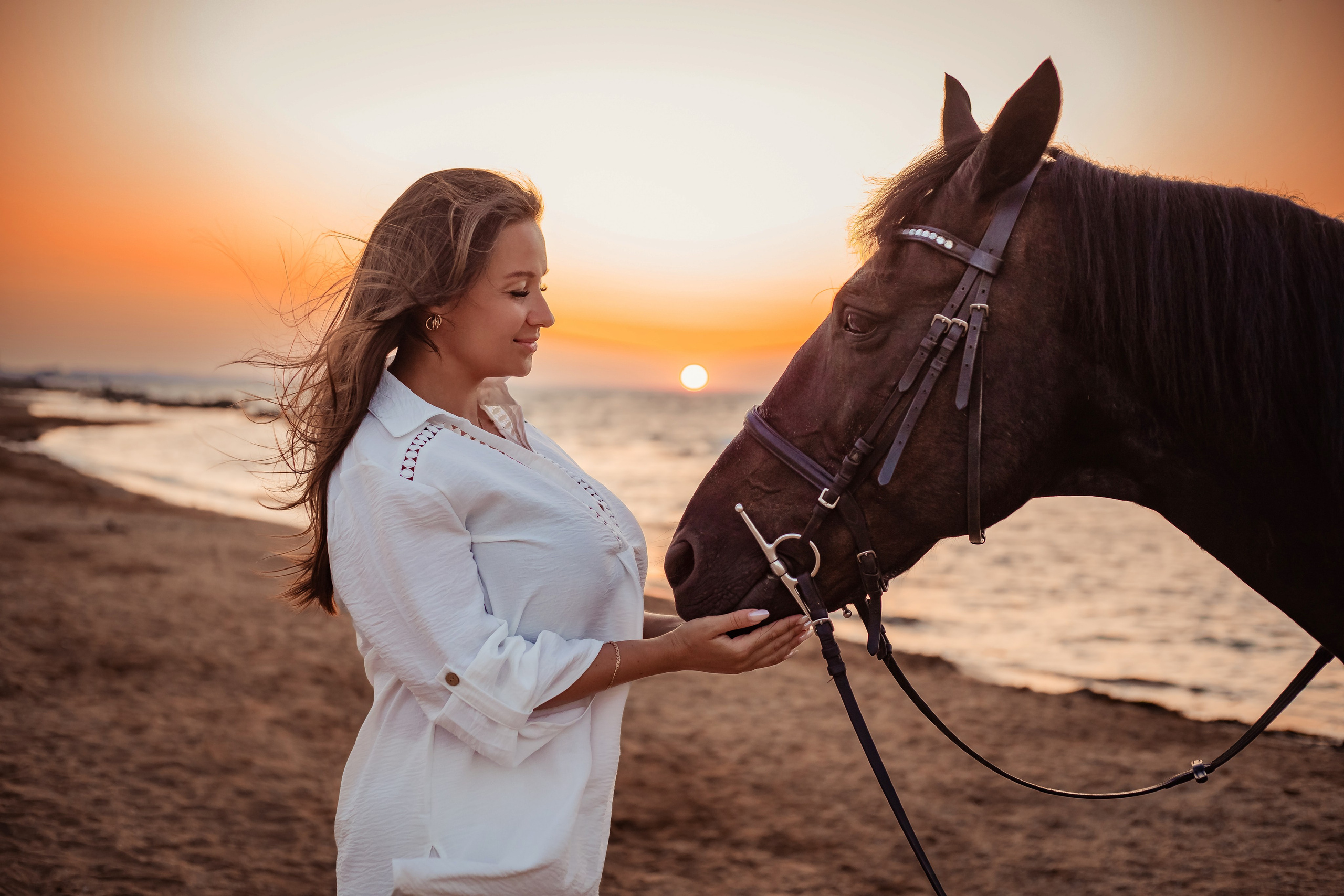 Фотосессия на море с лошадью. Фотограф в Феодосии Наталья Булгакова