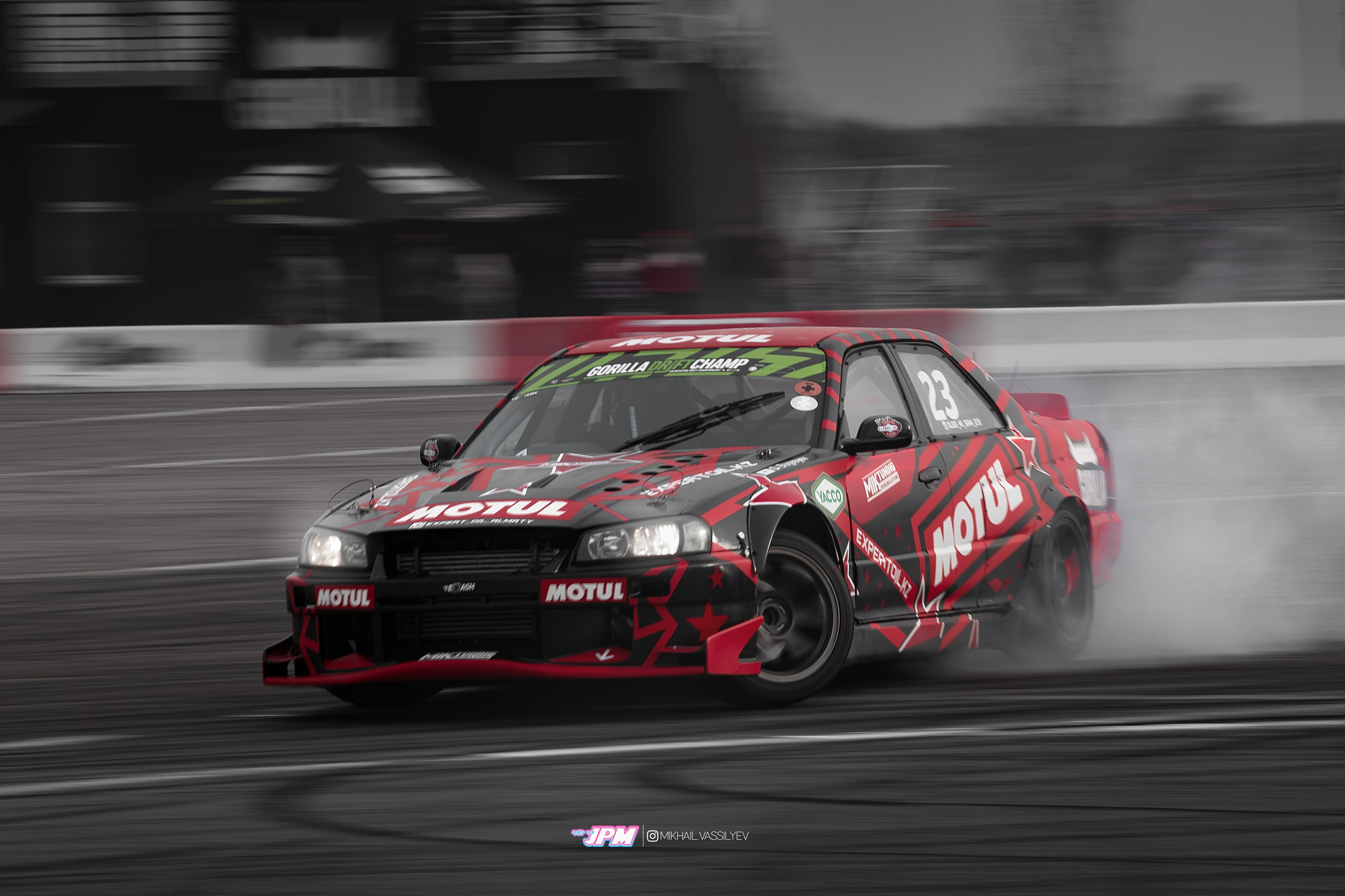 MIKHAIL VASSILYEV — Свадебный и Репортажный фотограф в Алматы