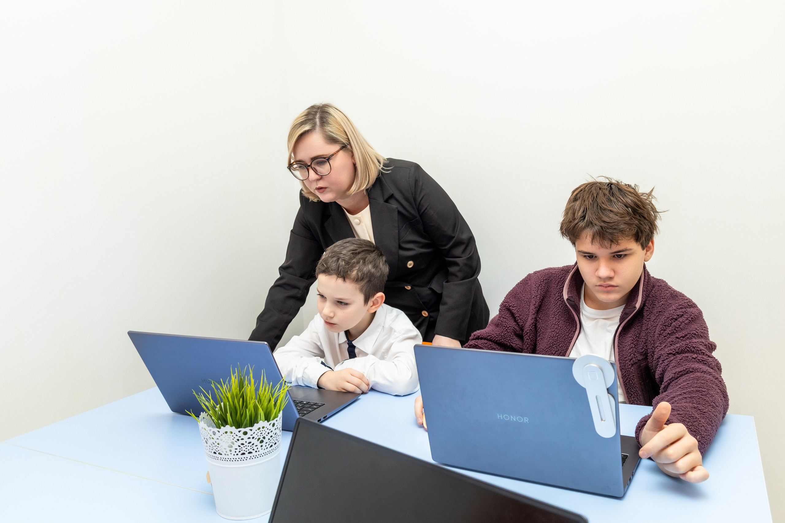 Школа IQ 007. Семейный и Свадебный фотограф в Сочи