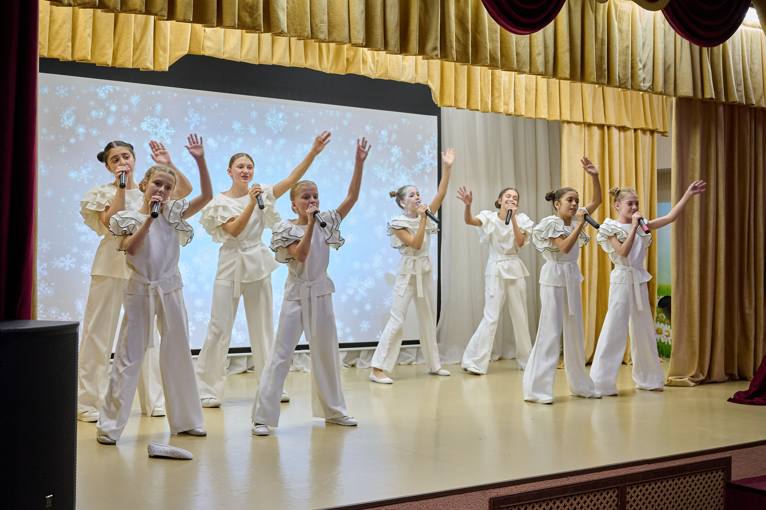 Концерт в ДК с. Виноградное. Жизнь курорта Кабардинка в фотографиях