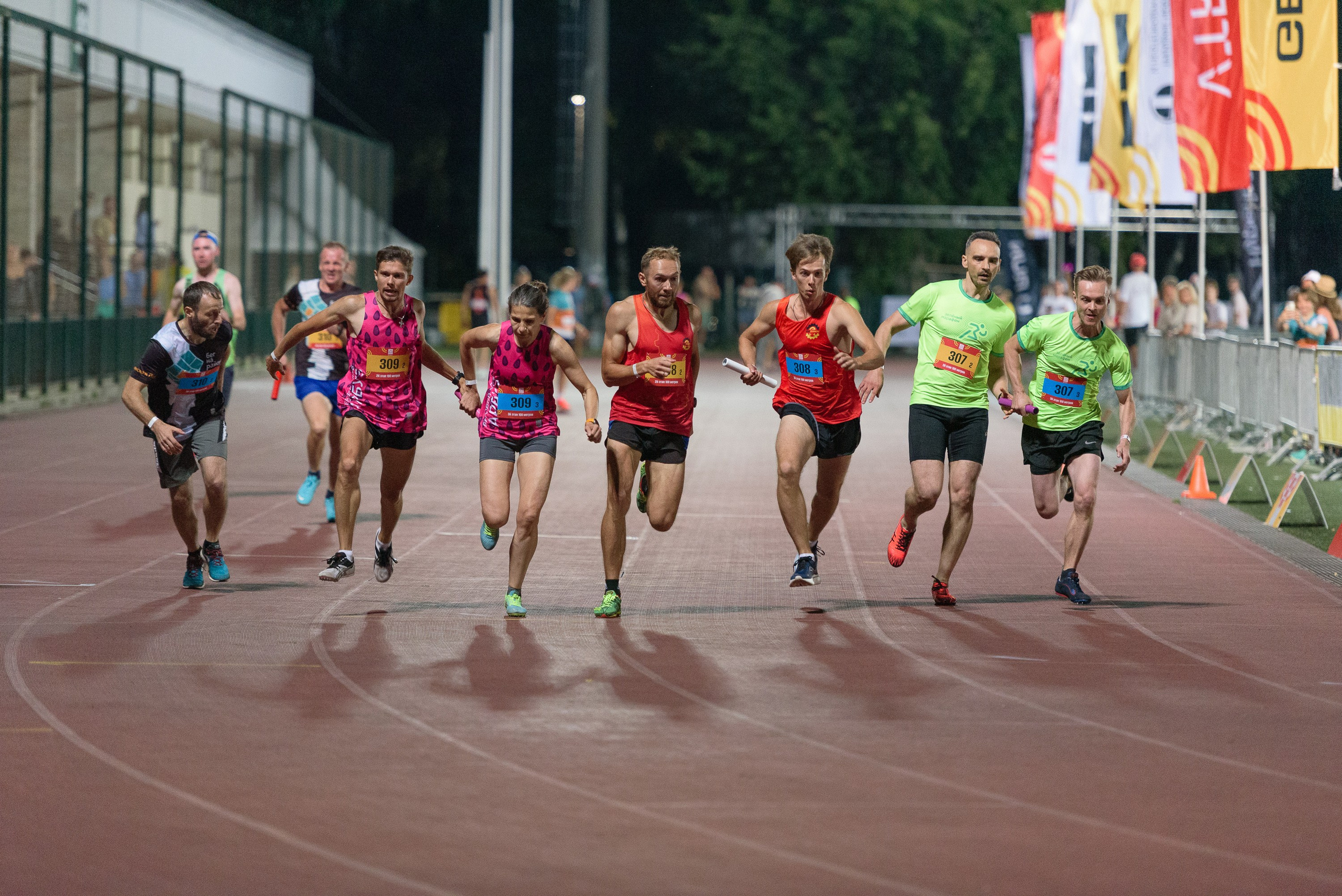 Битва беговых клубов. Репортажный фотограф Сергей Квартальнов