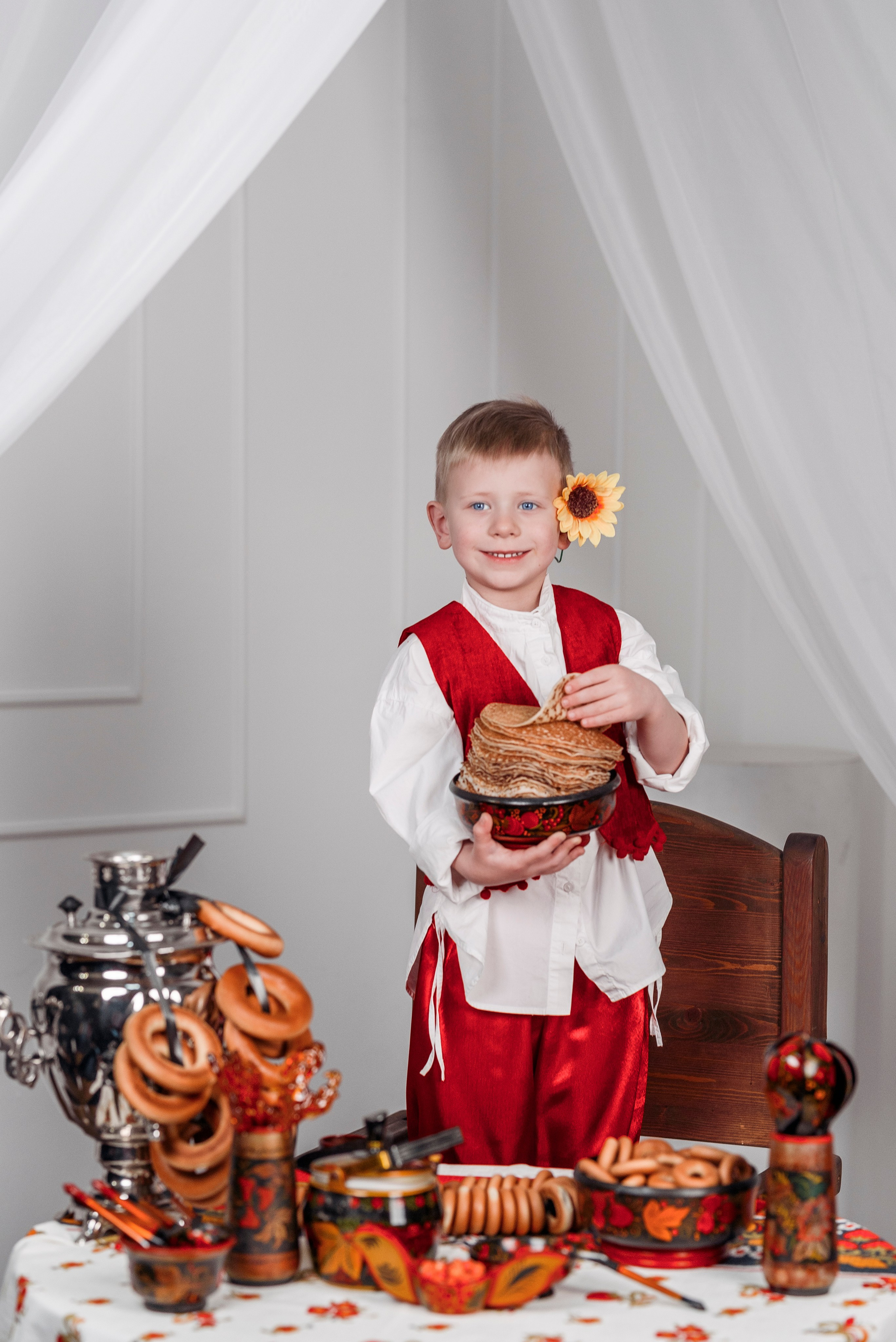 Масленница фотосессия. Детский студийный фотограф Сочи