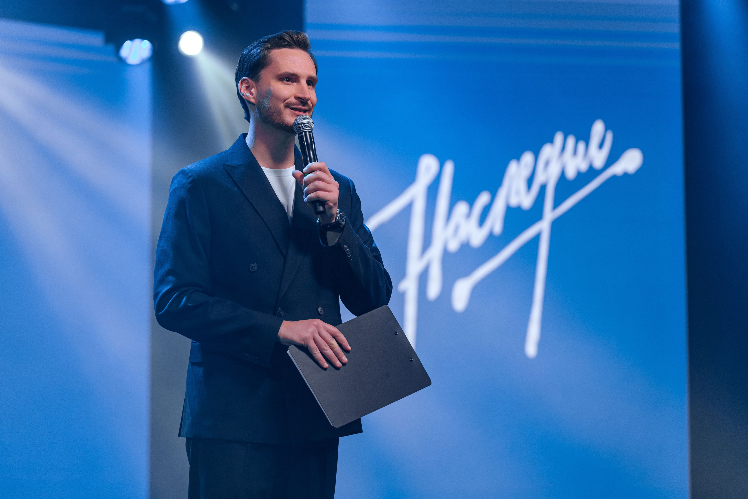 SIMPLE PRIVE. Максим Комаров — Профессиональный фотограф