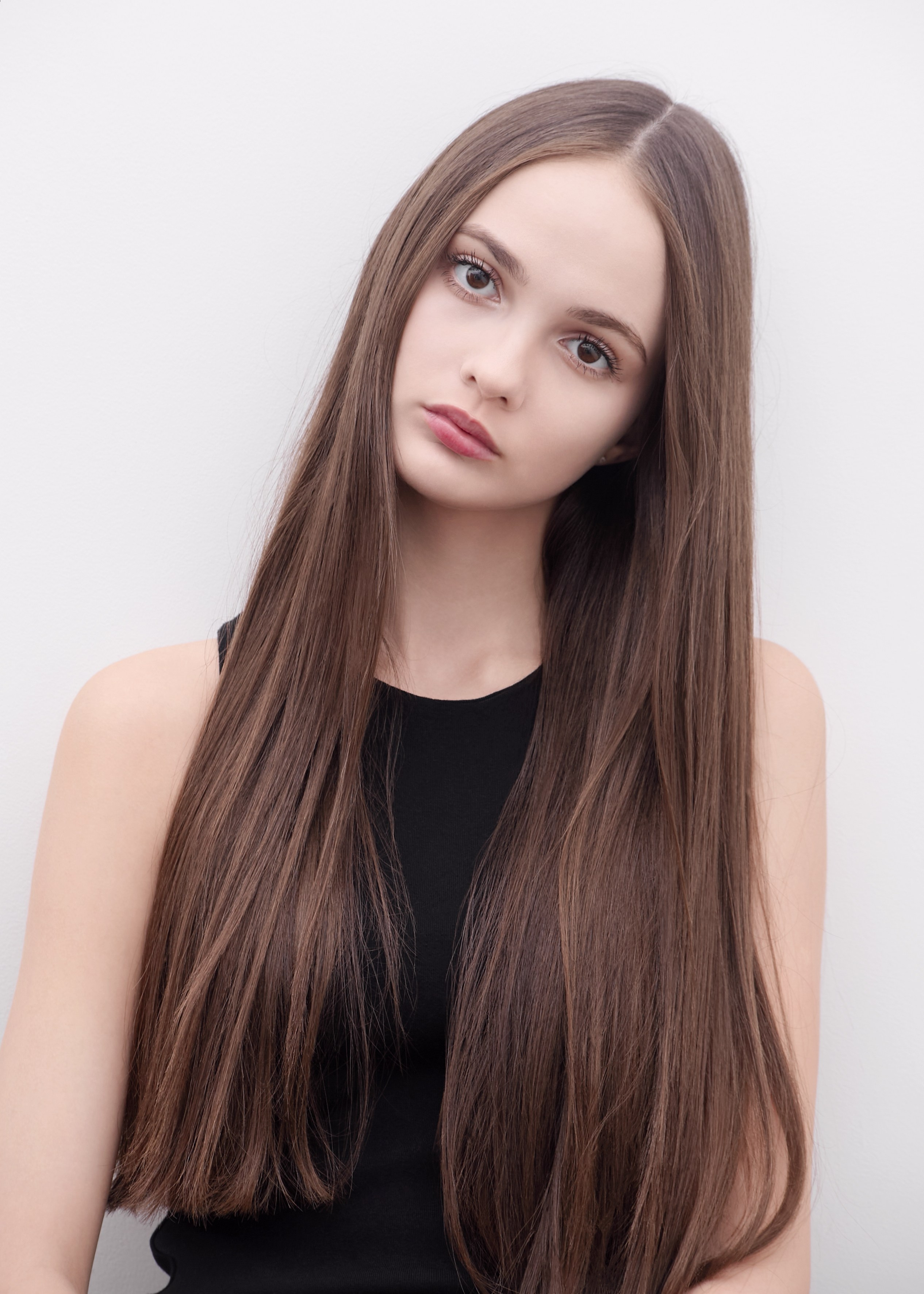 Nastya Rybina. DISTINCTIVE MODEL AGENCY. Модельное агентство специализирующиеся на зарубежном плейсменте моделей