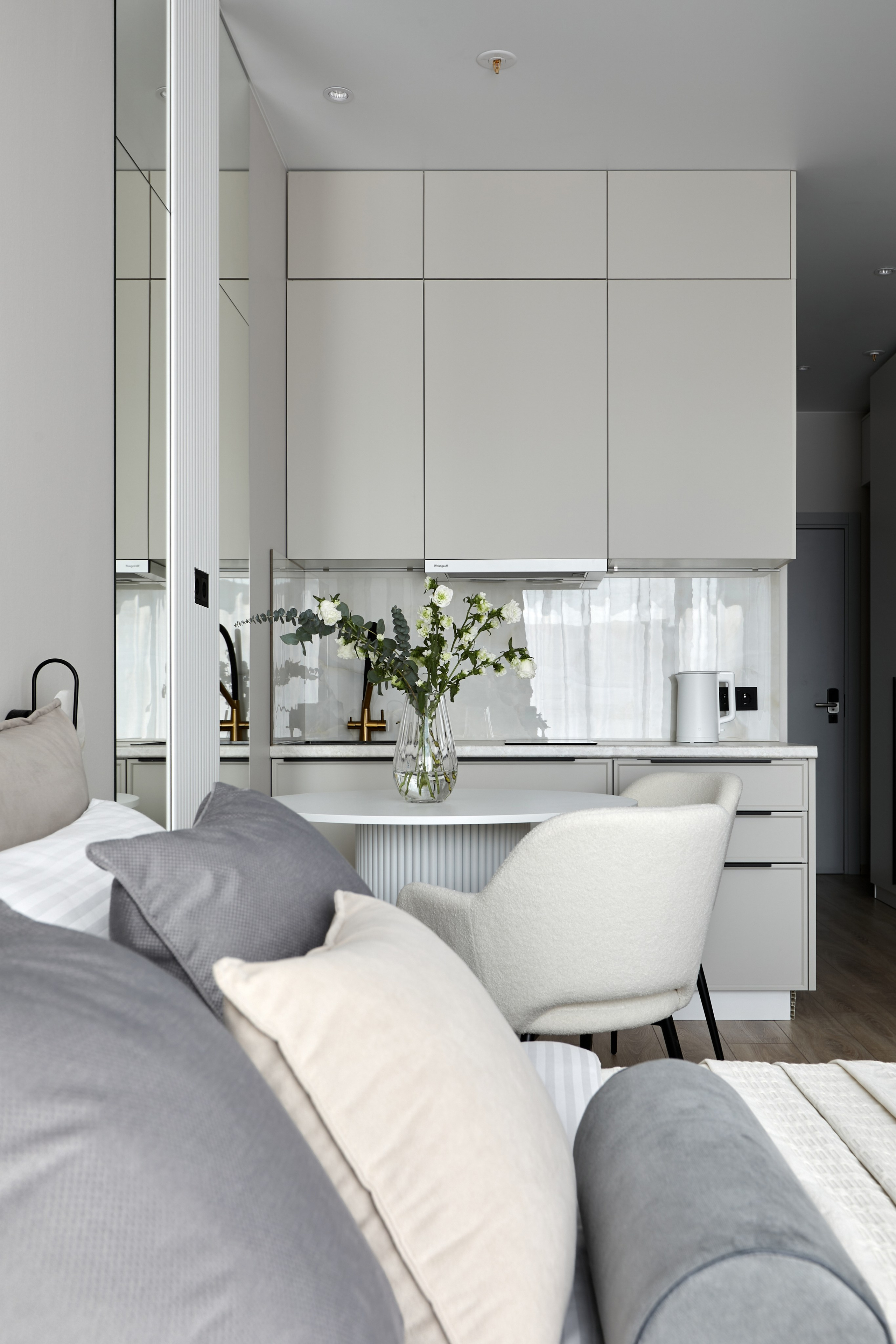 Ладожский авенир. Главная