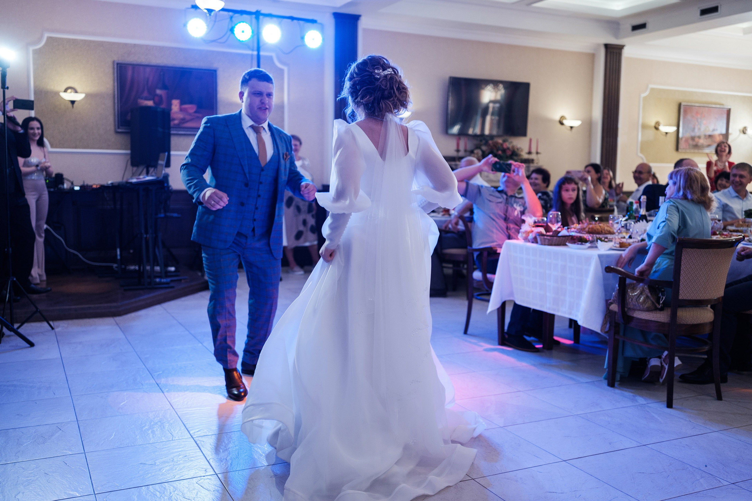 Виктор и Анна. Свадебный фотограф | репортаж | праздники | крещение