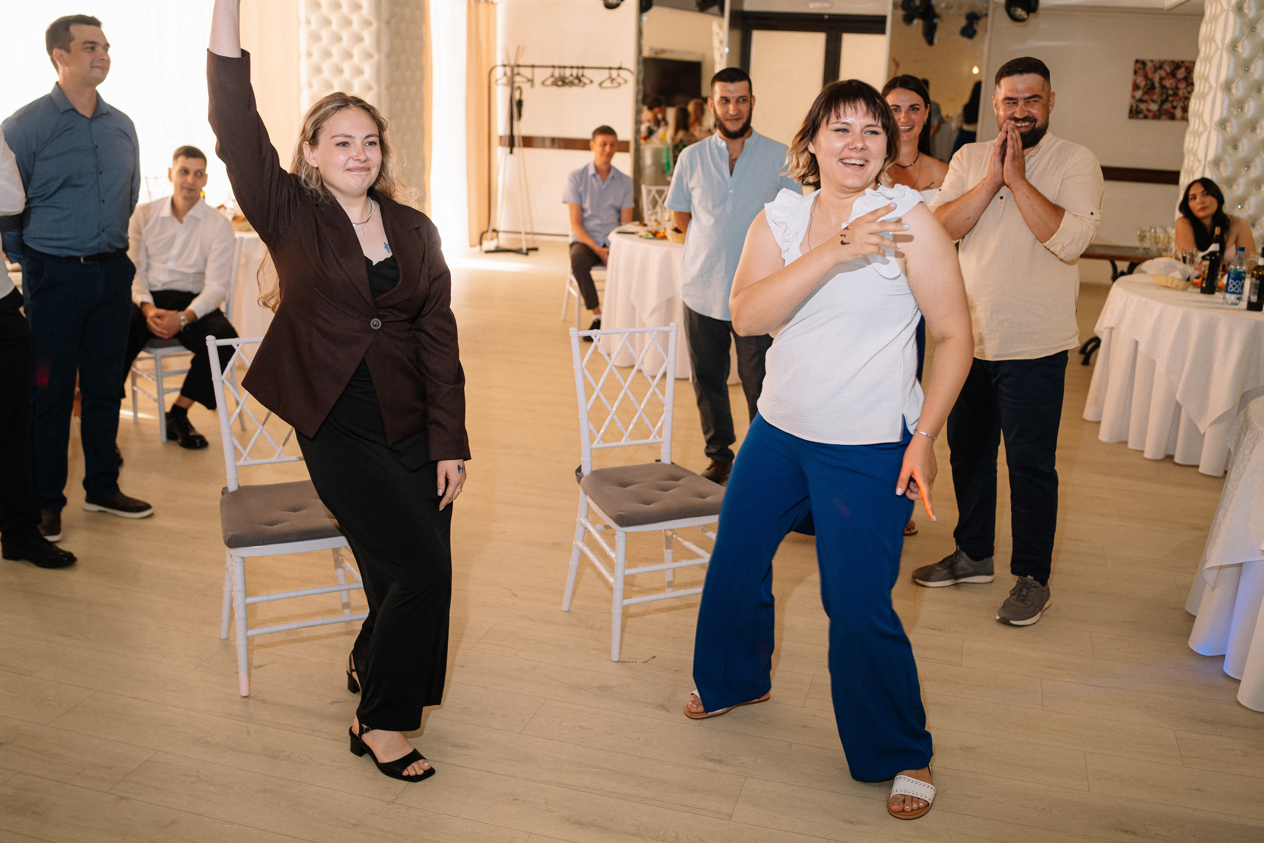 Анастасия и Роман — банкет Времена года. Репортажный (Event) фотограф в Барнауле | Даниил Маркин | Качество и вайб