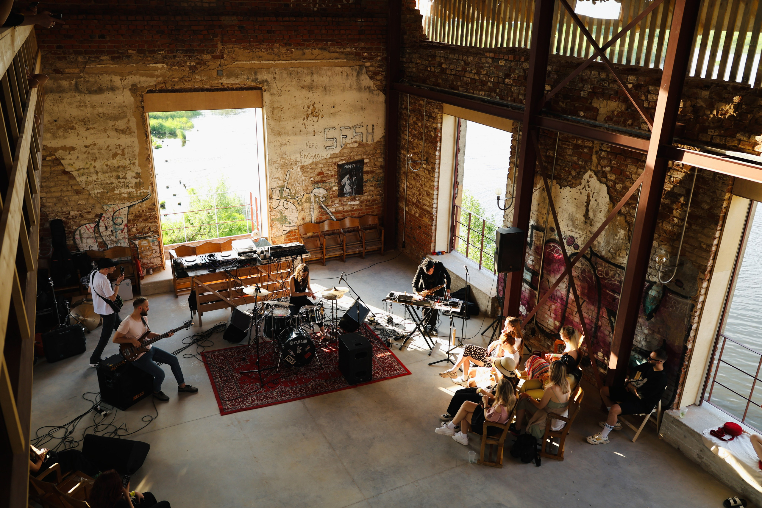 Mira в ГЭС. Фотограф во Владимире, Москве и Суздале — Полина Романычева