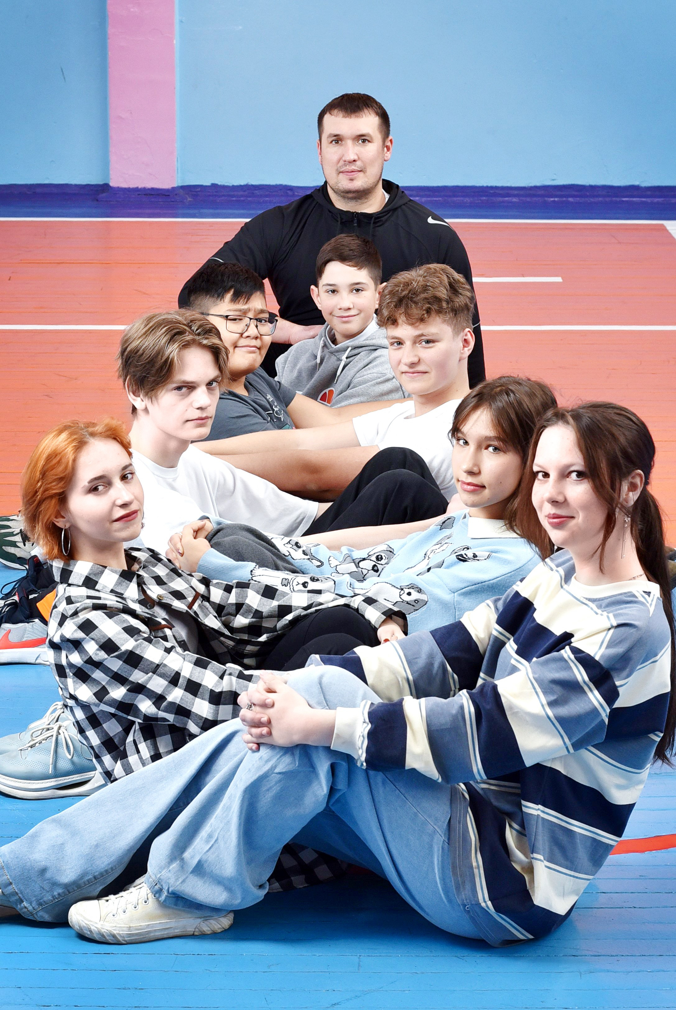 ФОТОСЕССИЯ В СПОРТИВНОМ ЗАЛЕ. Школьный фотограф ЛАРИСА МАТВЕЕНКО