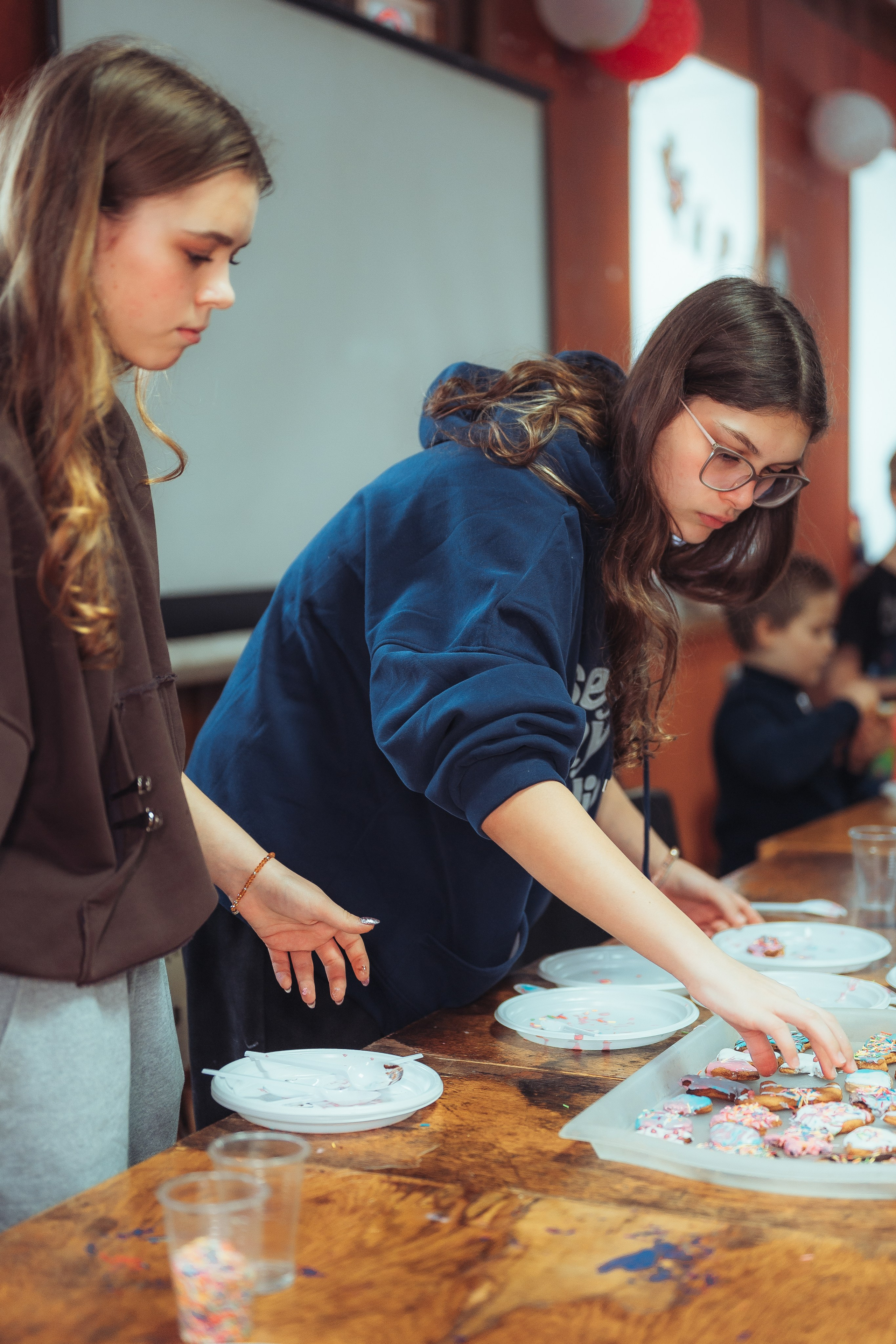 Детский лагерь — рождественская смена, 2026 год. Иван Кубик — фотограф и видеограф