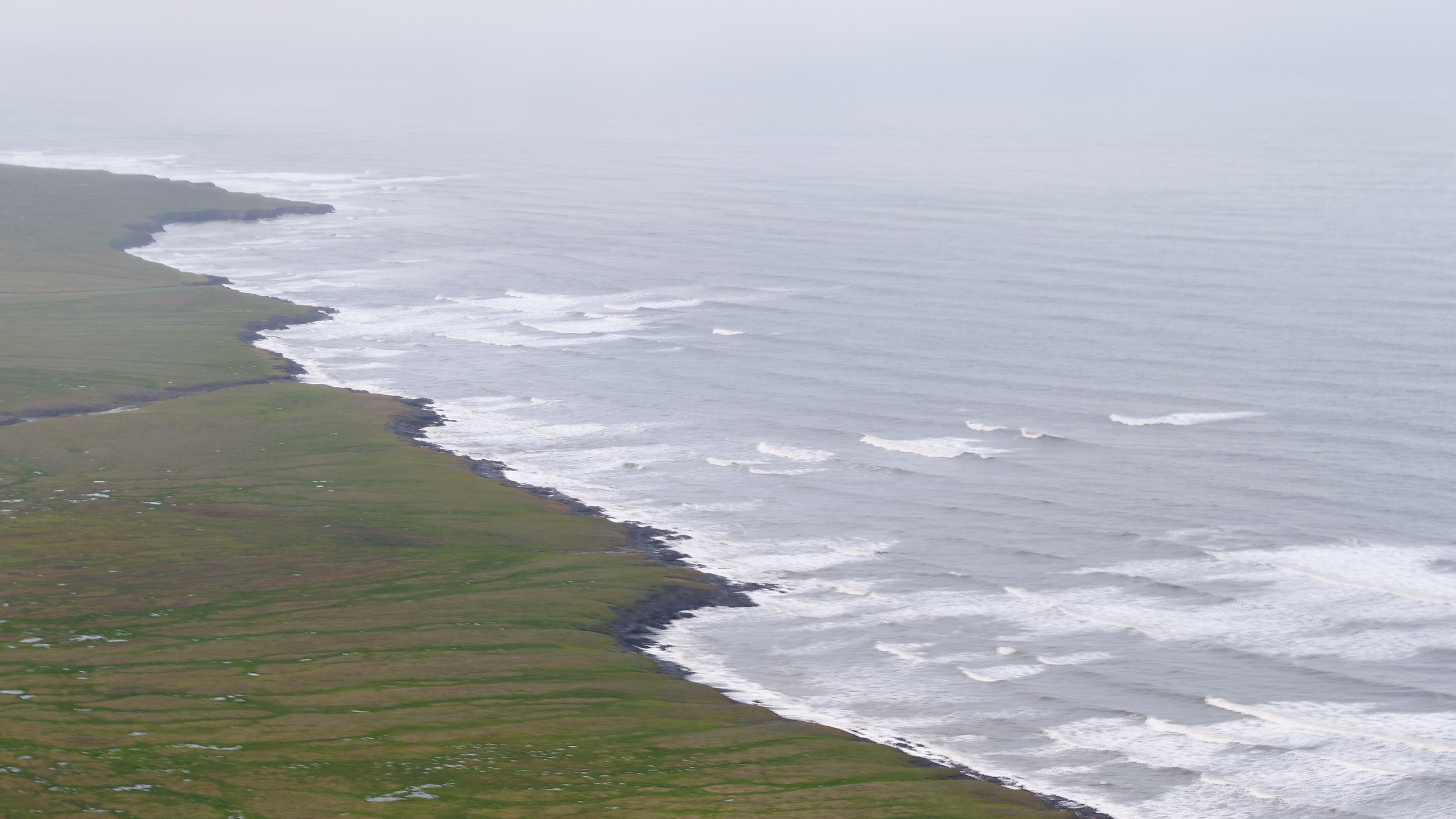 Амдерма — наука (2020 г.). Фотоальбом показывающий увлекательный мир авиации и мир медведей Андрея Иванова