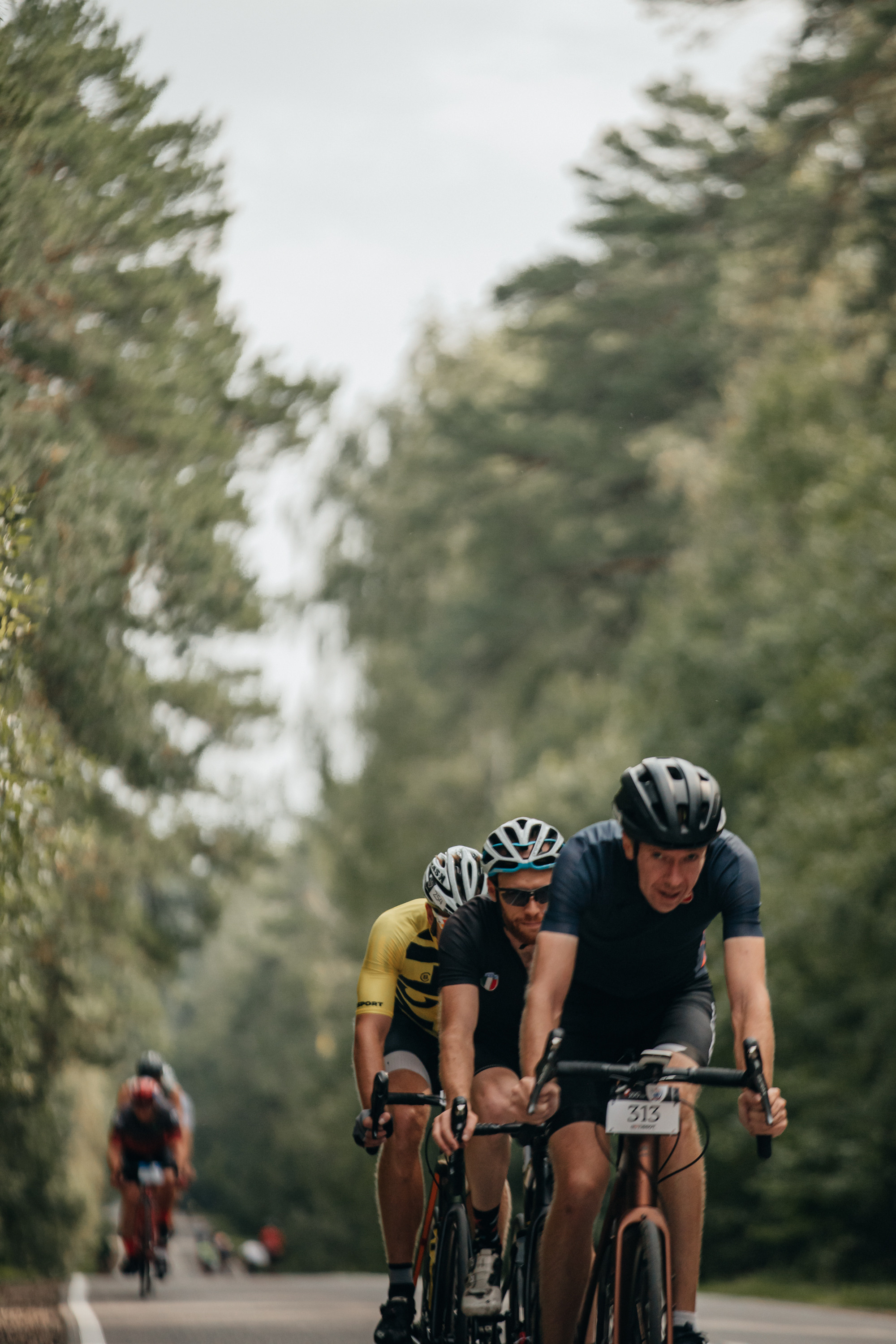 Фотоотчет Велогонка Gran Fondo Серпухов 2021. Фотограф Москва