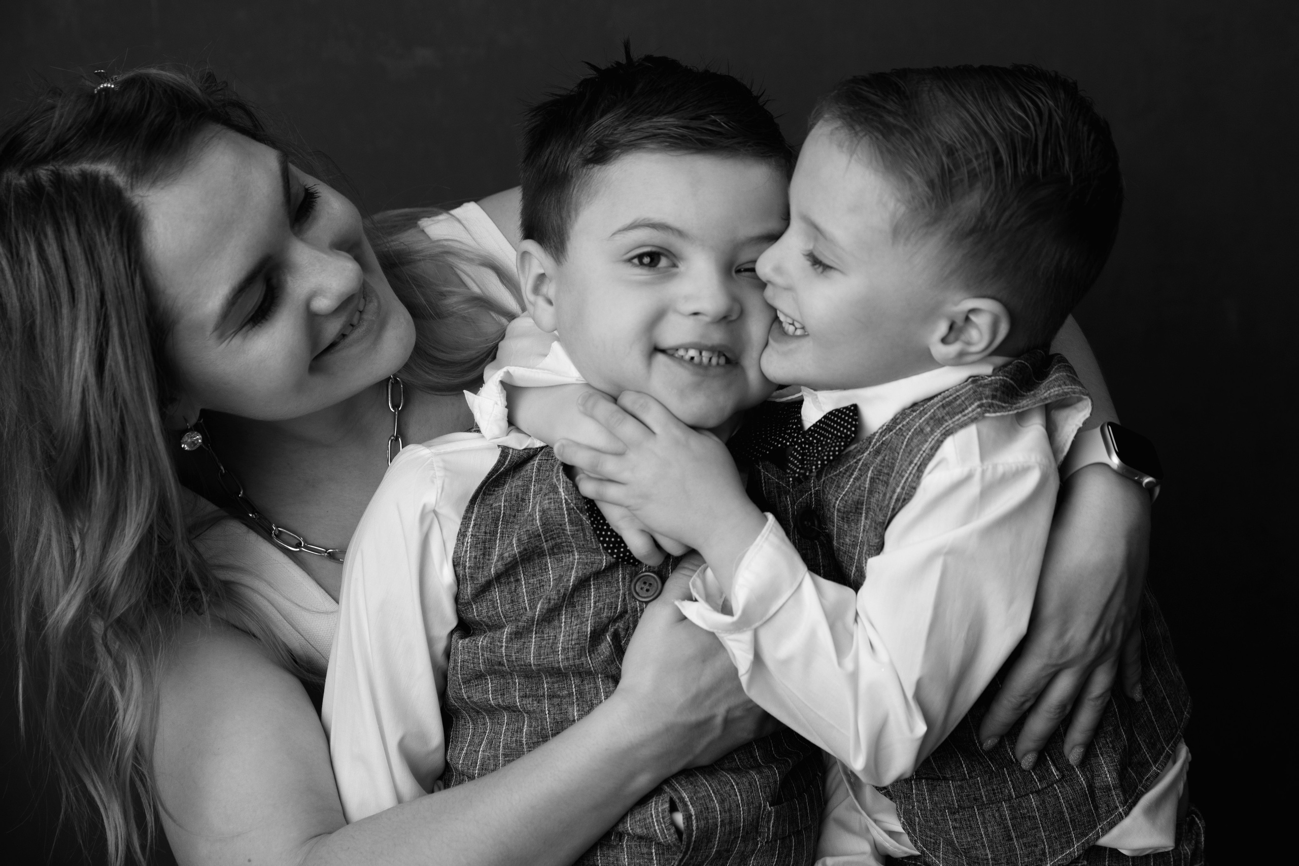 Съемка двойни в студии. Фотограф новорожденных, детский фотограф  Москва.Семейная съемка Москва. Семенова Анна