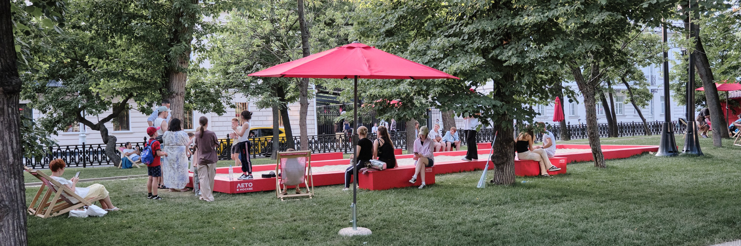 Бульвары для всех l Лето в Москве. Фотографъ Сергѣевъ. Поймать мгновеніе