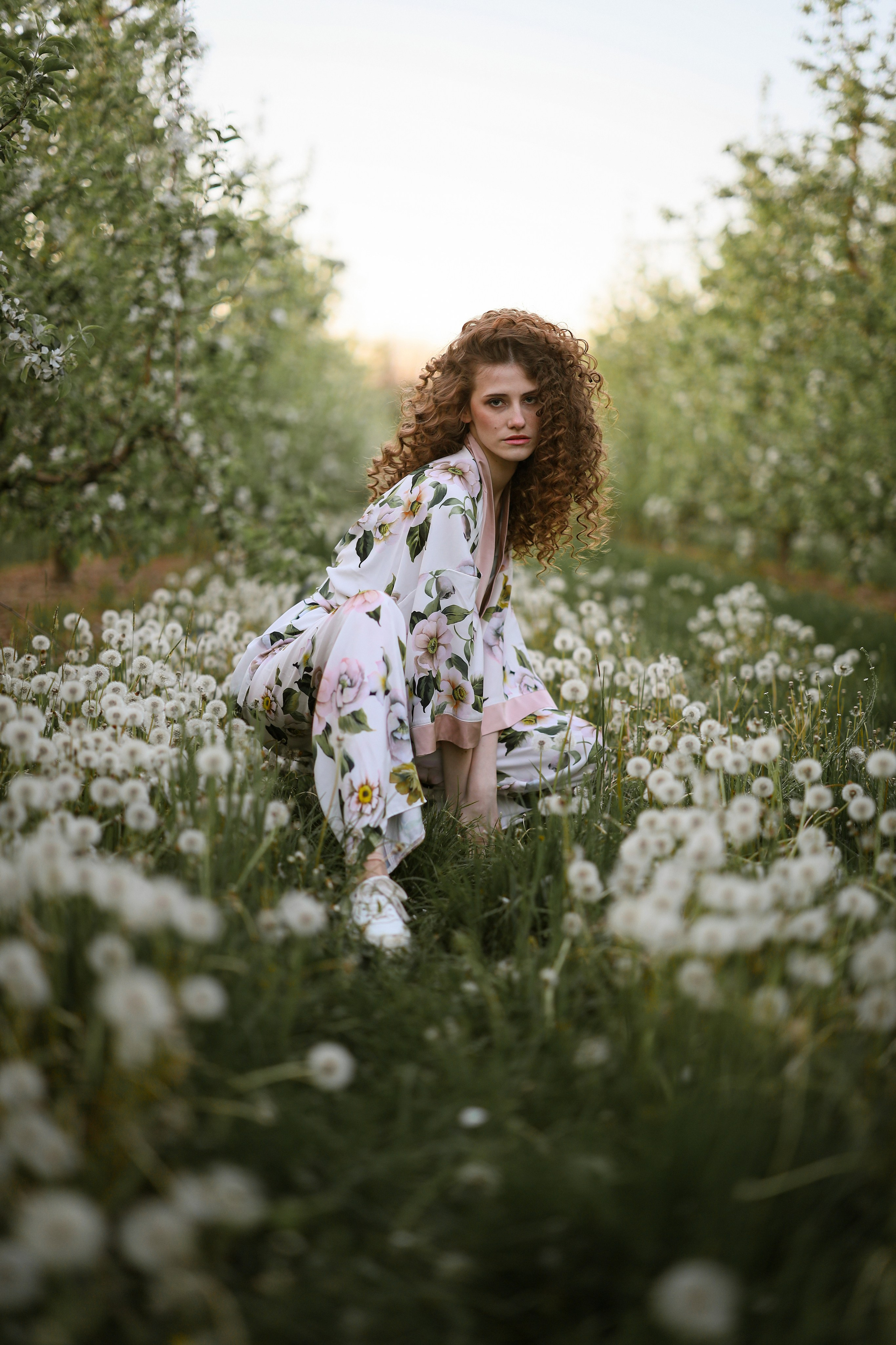 Фотосессия в саду Гагры: индивидуальная съемка для девушки в Абхазии.